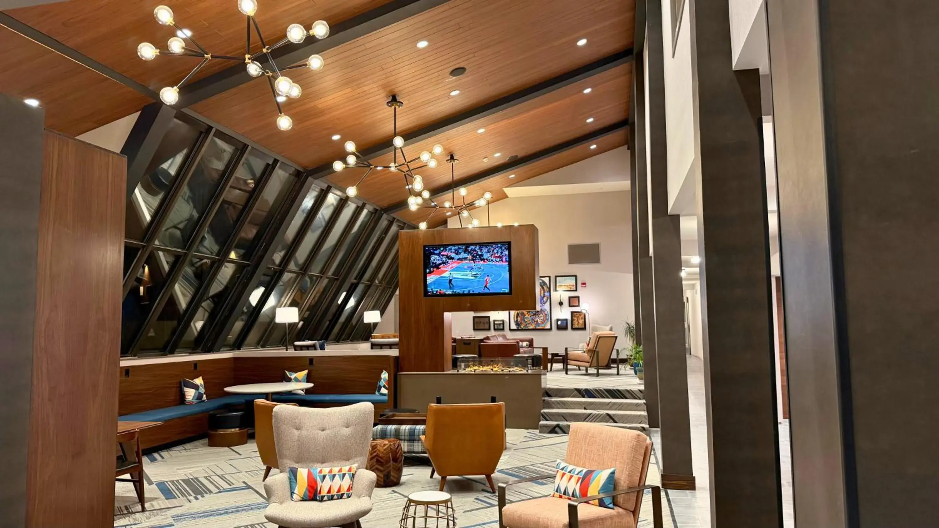 Property building in Clarion Hotel Rock Springs-Green River Property building in Clarion Hotel Rock Springs-Green River