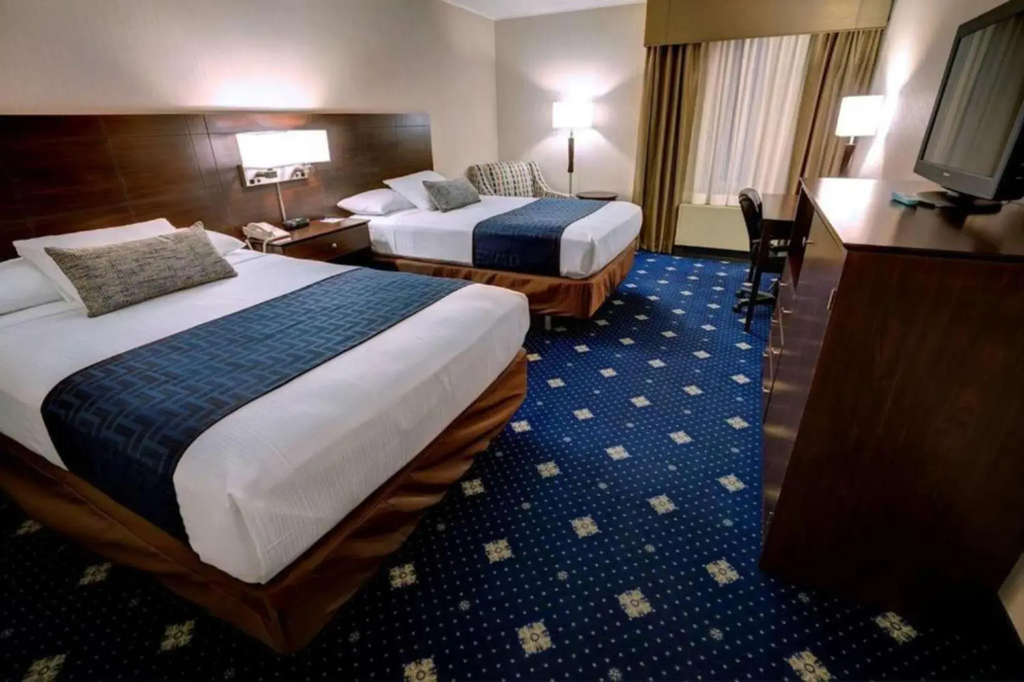 Double Room with Two Double Beds - Non-Smoking in Baymont by Wyndham Groton/Mystic Double Room with Two Double Beds - Non-Smoking in Baymont by Wyndham Groton/Mystic