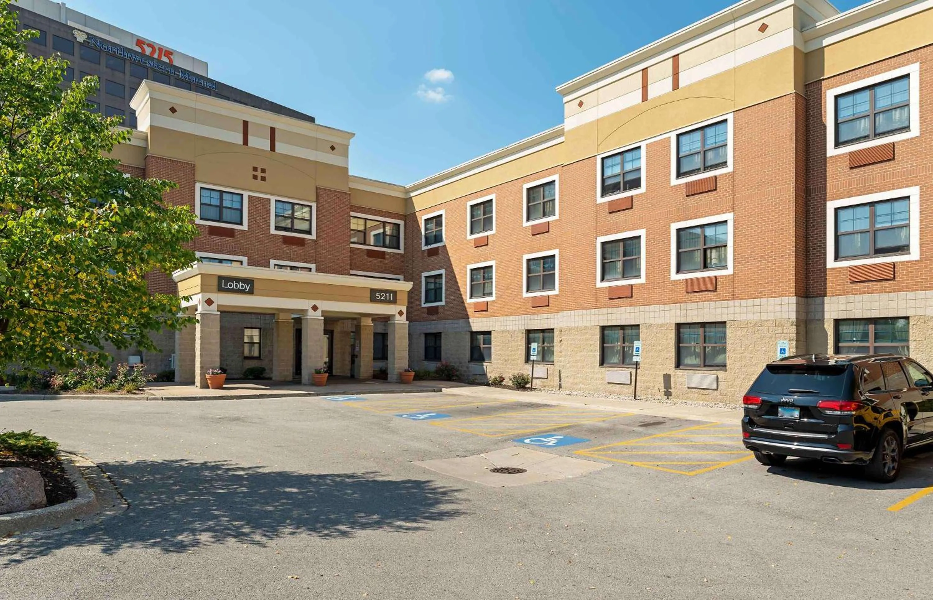 Property building in Extended Stay America Suites - Chicago - Skokie