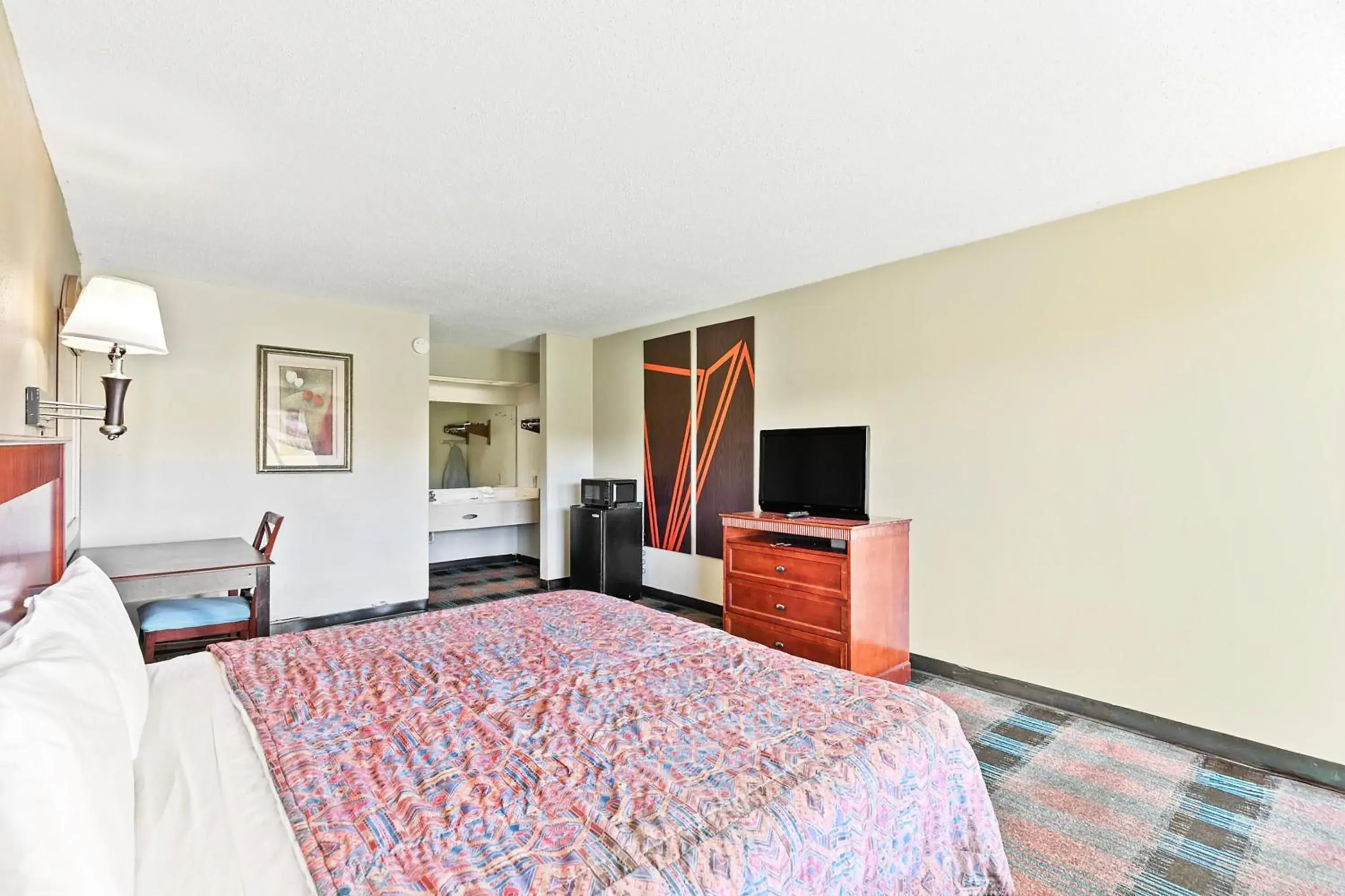 King Bed Non-Smoking in Star Motel Hattiesburg University Area King Bed Non-Smoking in Star Motel Hattiesburg University Area