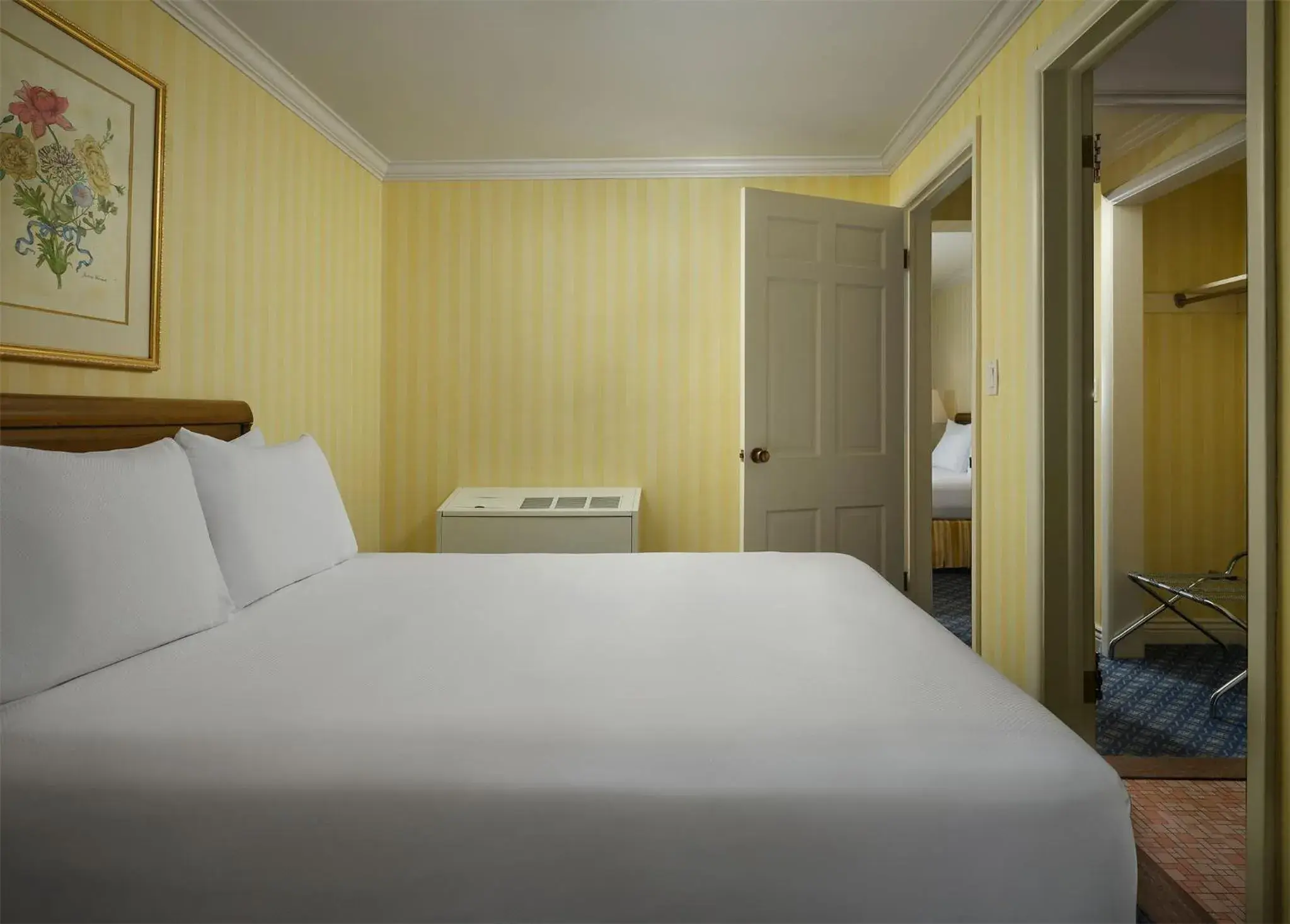 Bed in Little America Hotel - Wyoming Bed in Little America Hotel - Wyoming