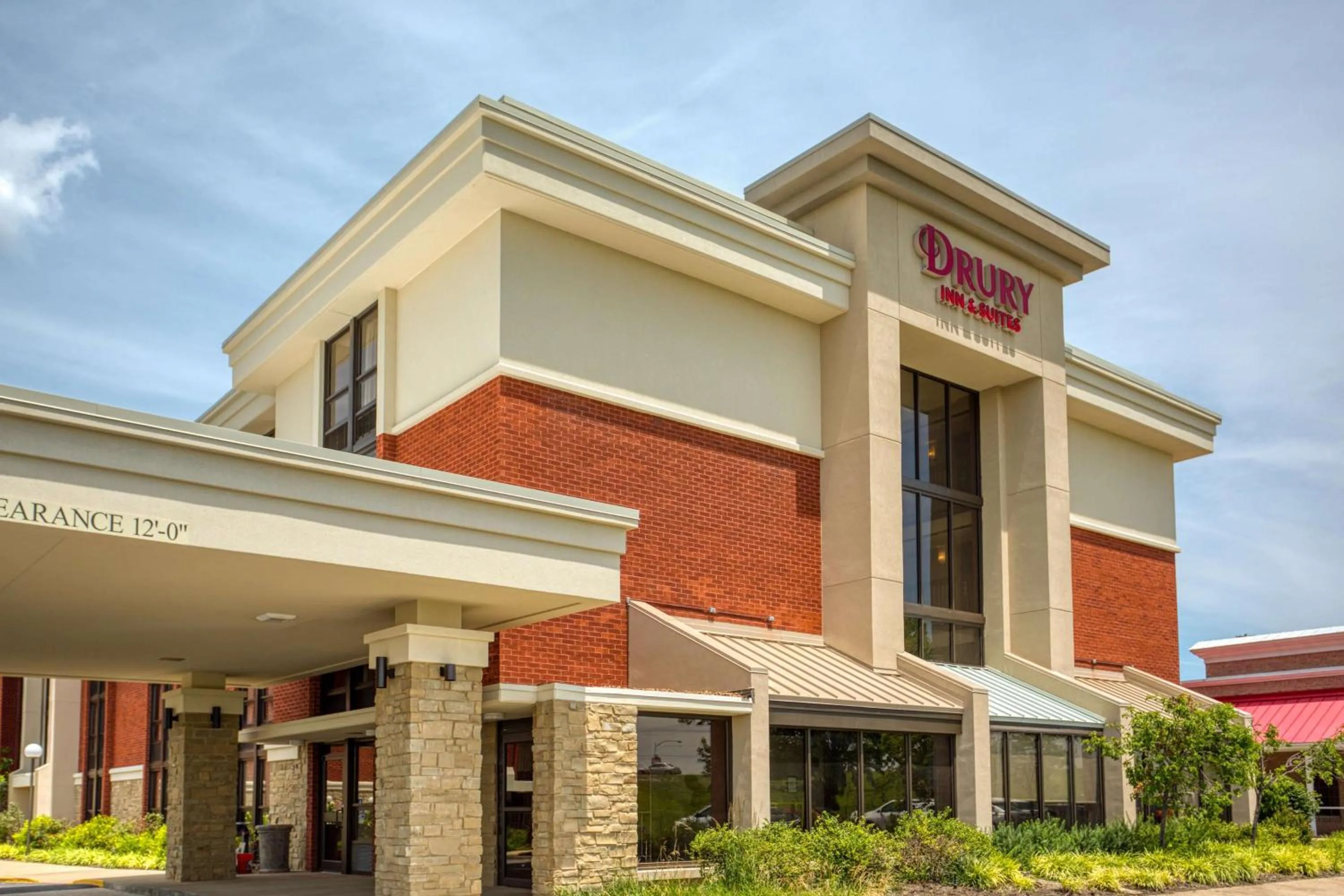 Property building in Drury Inn & Suites St. Louis - Fairview Heights