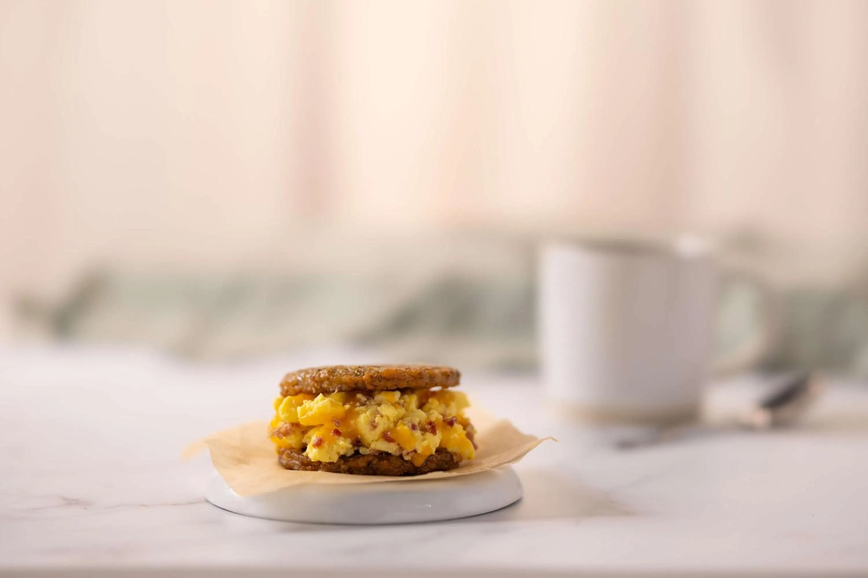 Breakfast in Drury Inn & Suites St. Louis - Fairview Heights