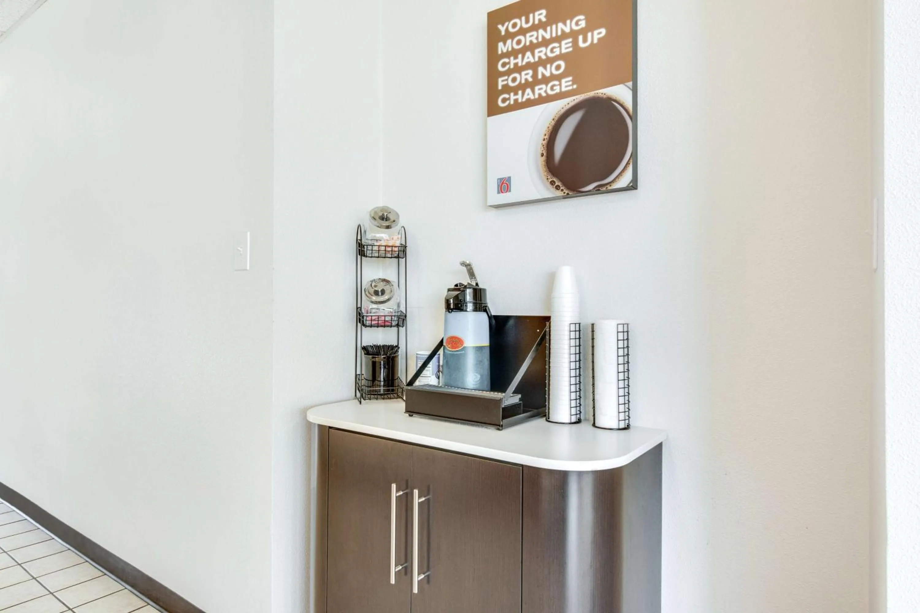 Lobby or reception in Motel 6-Longview, TX - North