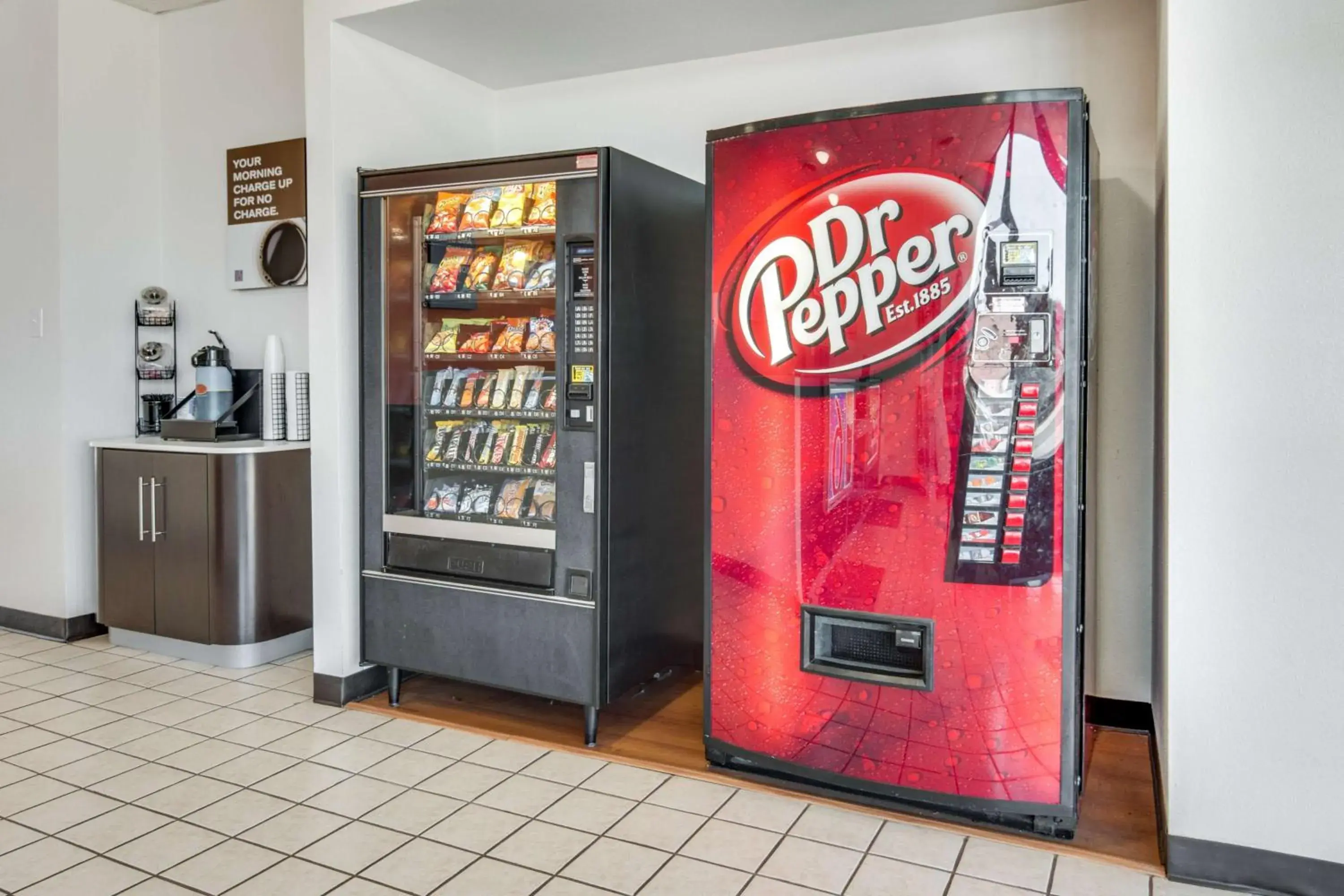 Restaurant/places to eat in Motel 6-Longview, TX - North Restaurant/places to eat in Motel 6-Longview, TX - North