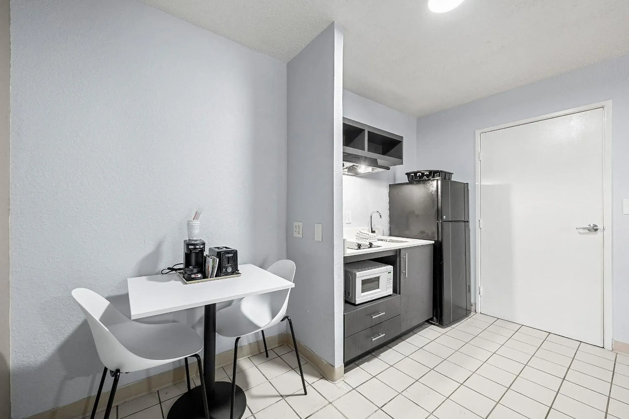 Queen Room with Two Queen Beds - Disability Access - Roll In Shower in Studio 6 Extended Stay - Roswell, GA - Atlanta Queen Room with Two Queen Beds - Disability Access - Roll In Shower in Studio 6 Extended Stay - Roswell, GA - Atlanta