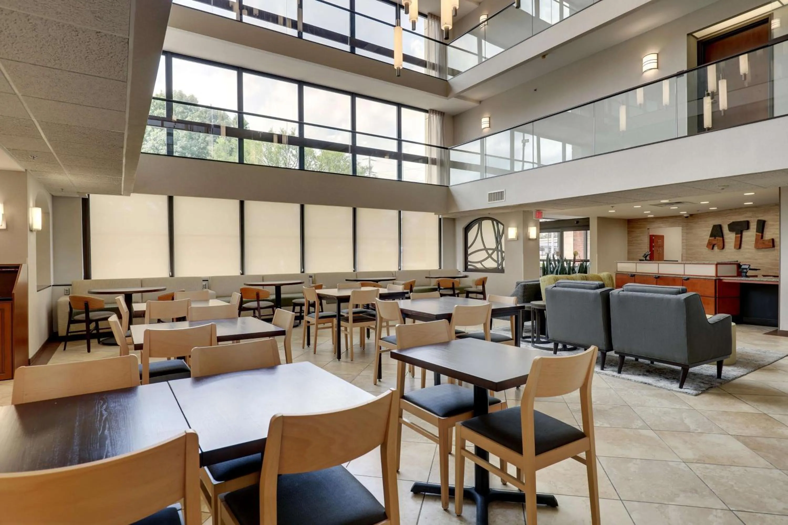 Restaurant/places to eat in Drury Inn & Suites Atlanta Marietta