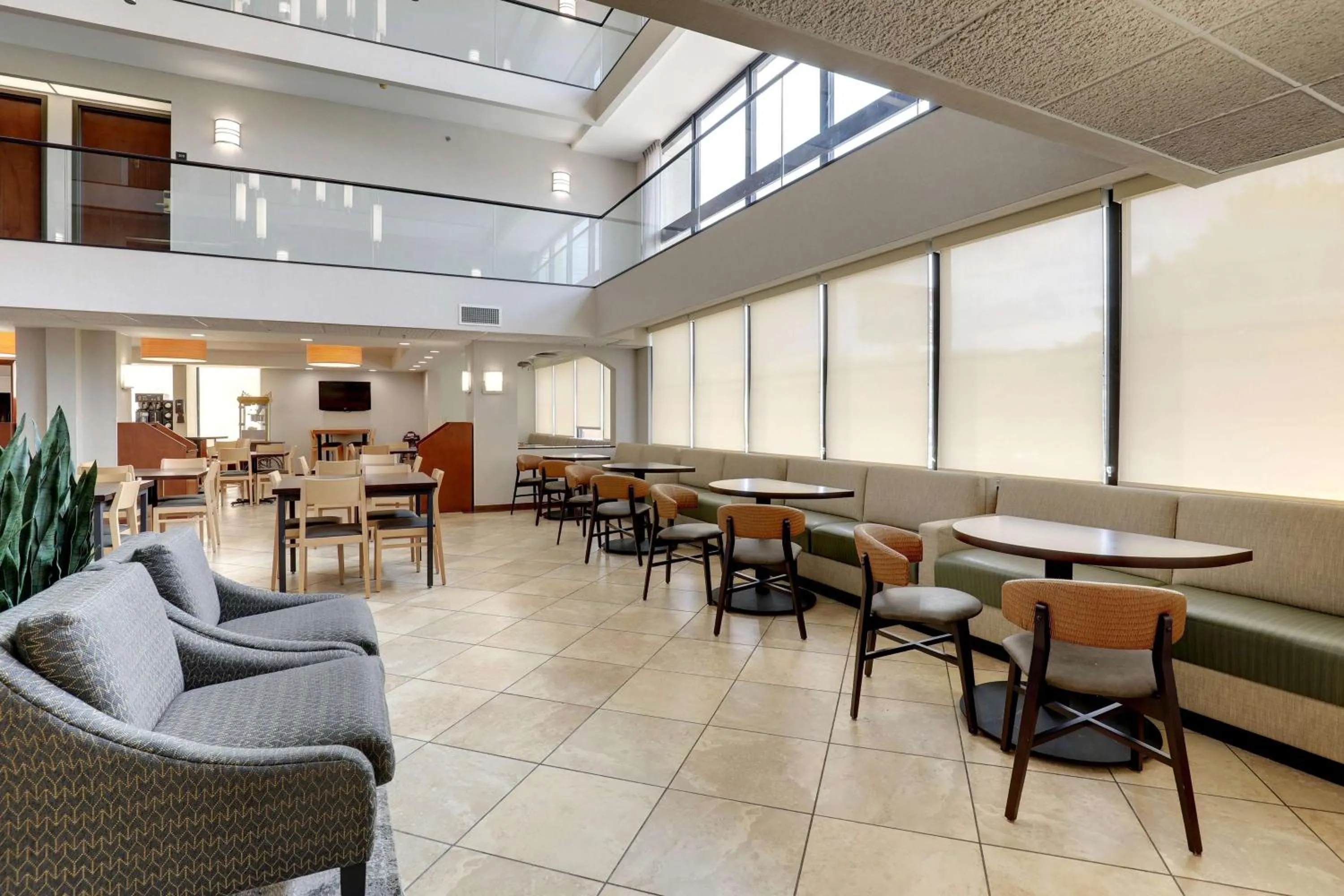 Restaurant/places to eat in Drury Inn & Suites Atlanta Marietta