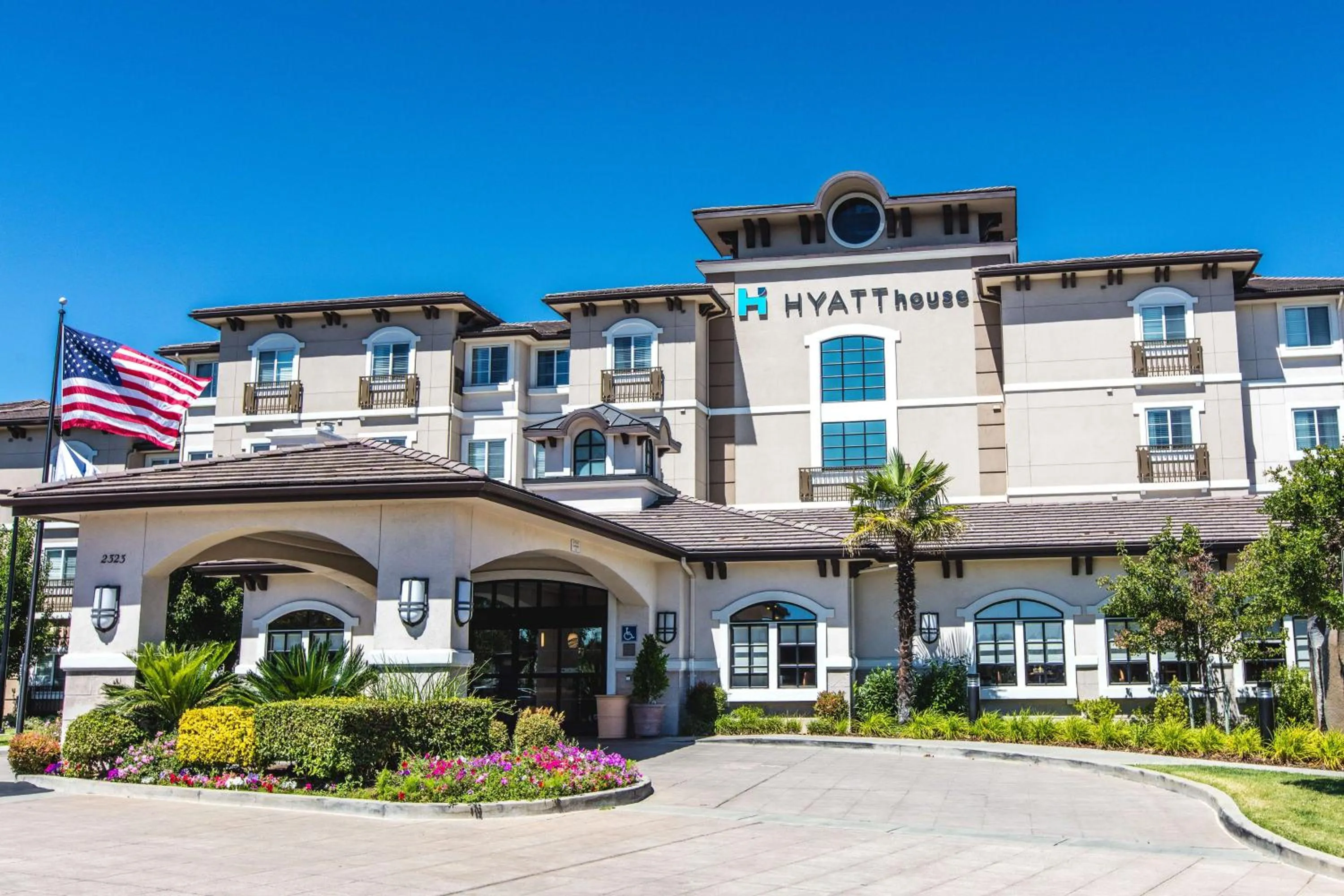 Property building in Hyatt House San Ramon