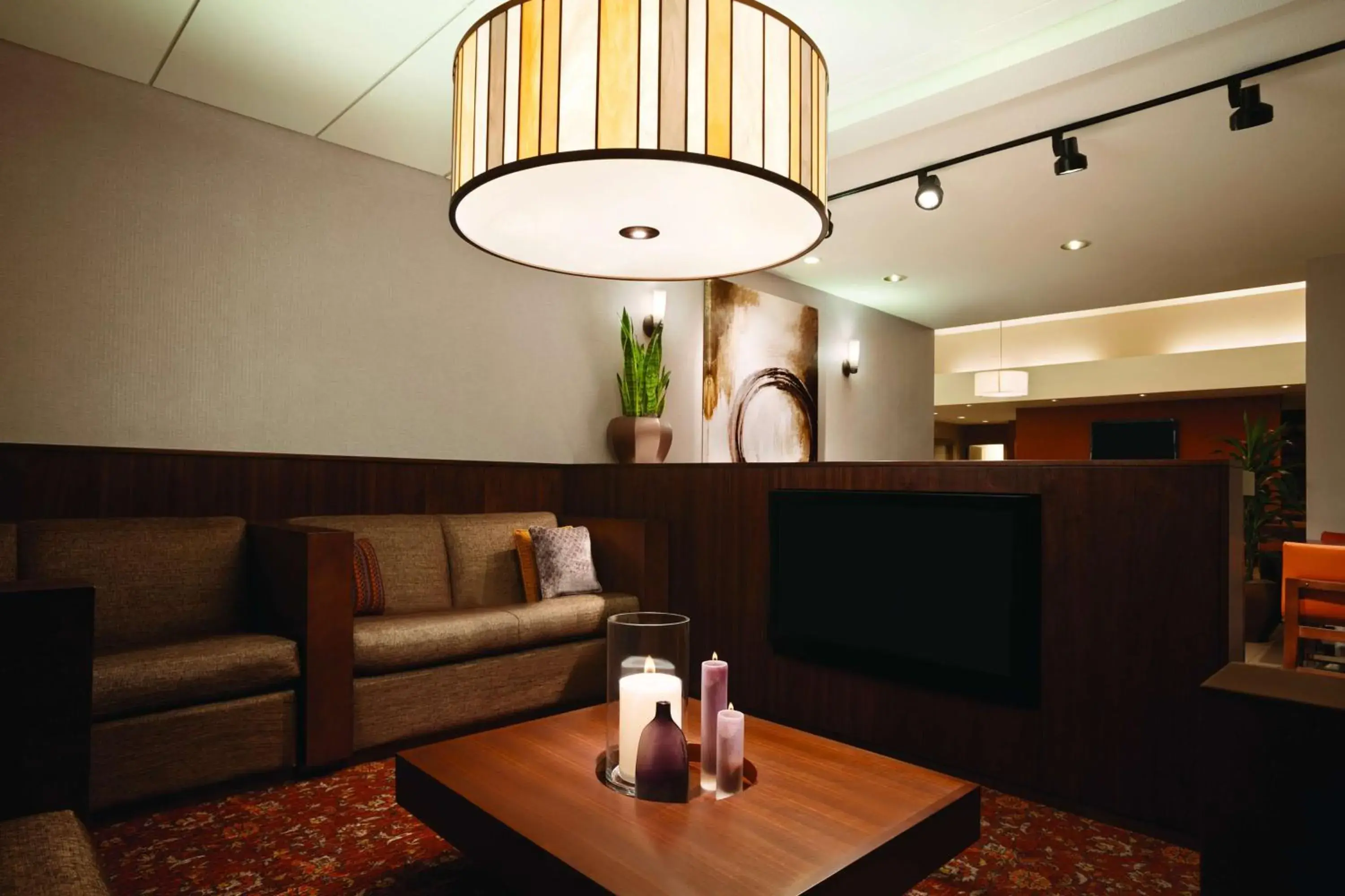 Lounge or bar in Hyatt House Pleasanton Lounge or bar in Hyatt House Pleasanton