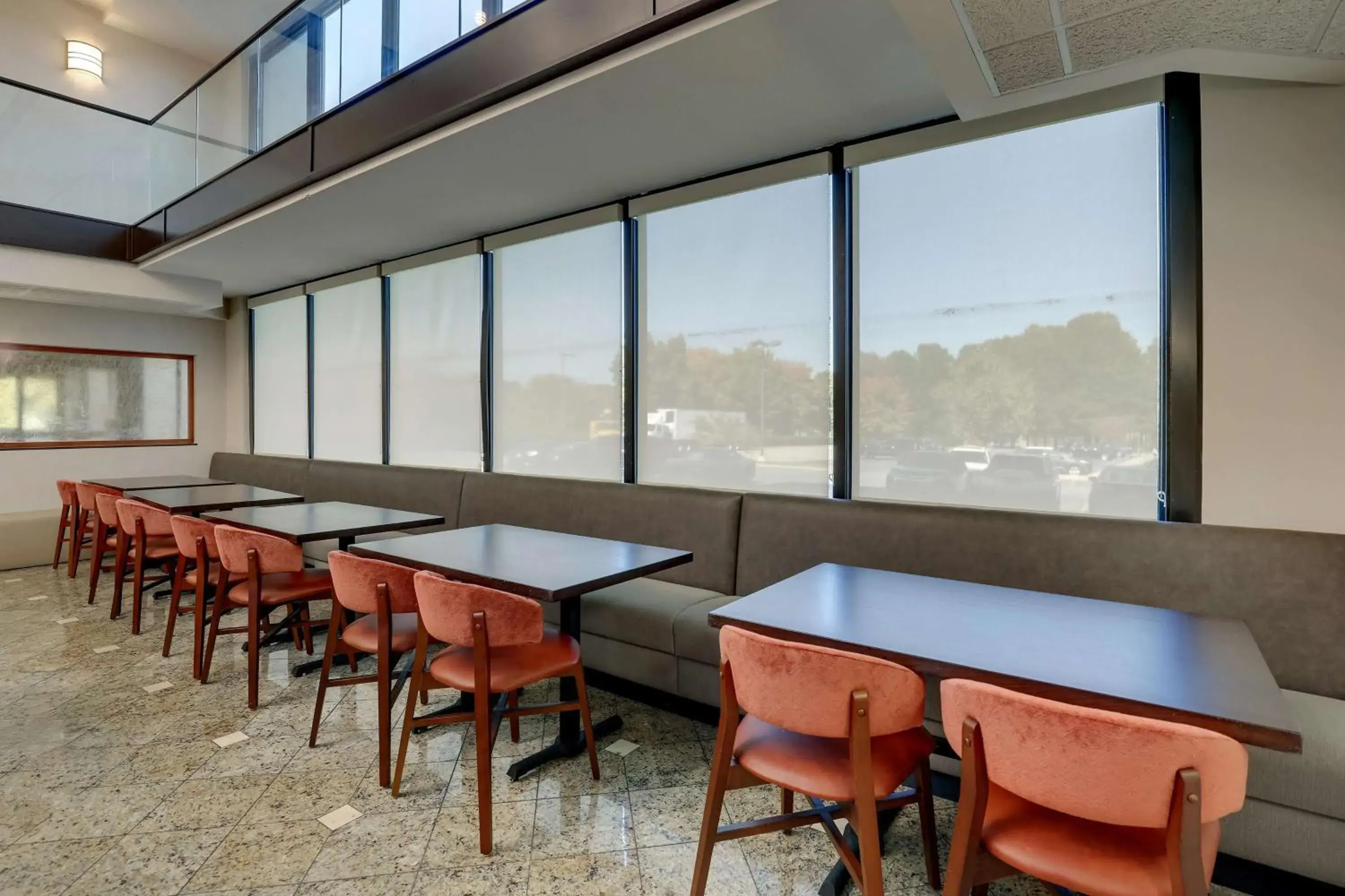 Breakfast in Drury Inn & Suites Charlotte University Place Breakfast in Drury Inn & Suites Charlotte University Place