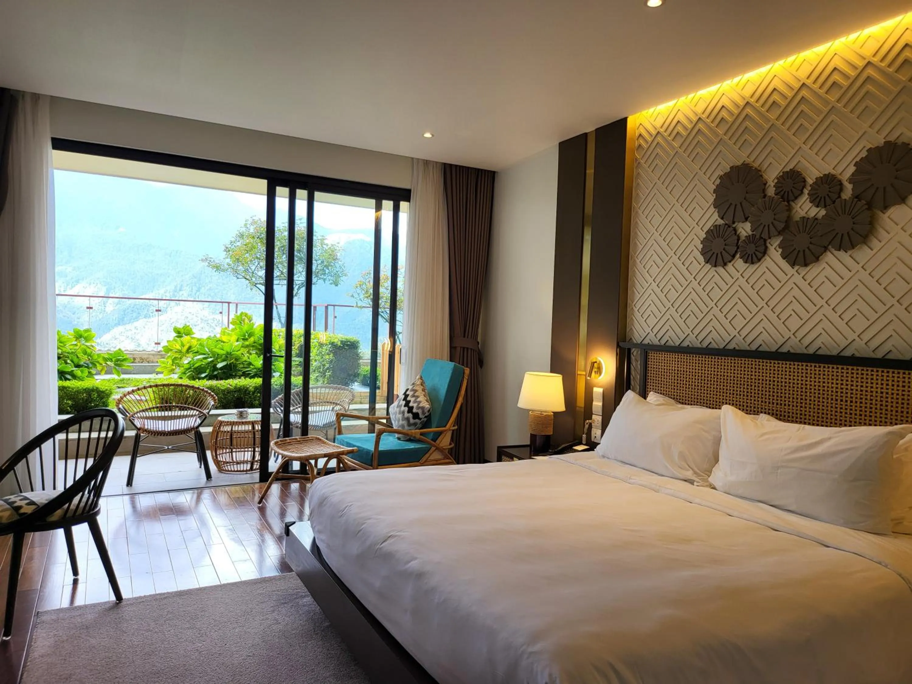 Bedroom, Bed in KK Sapa Hotel