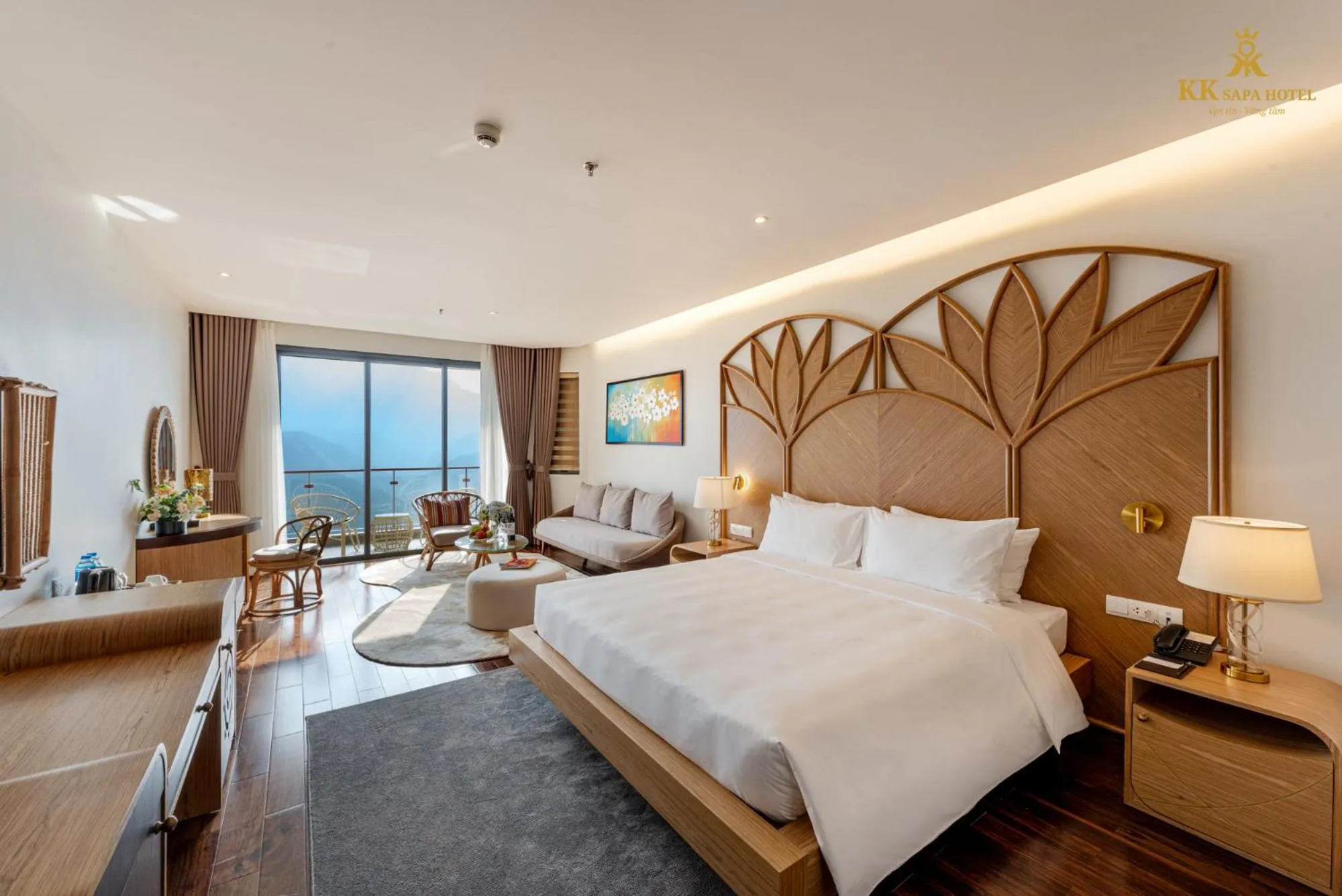 Photo of the whole room, Bed in KK Sapa Hotel