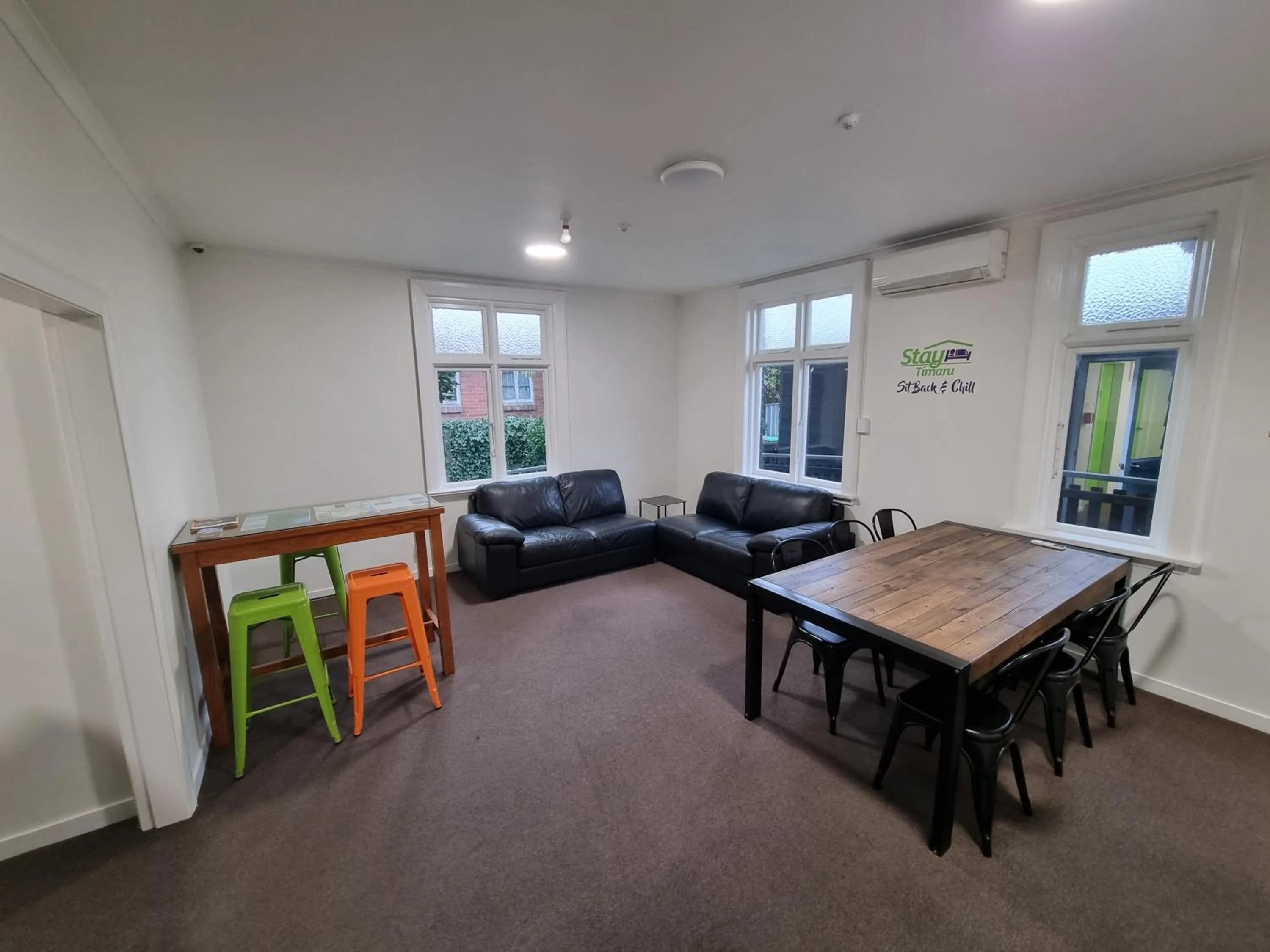Communal lounge/ TV room in Stay Timaru