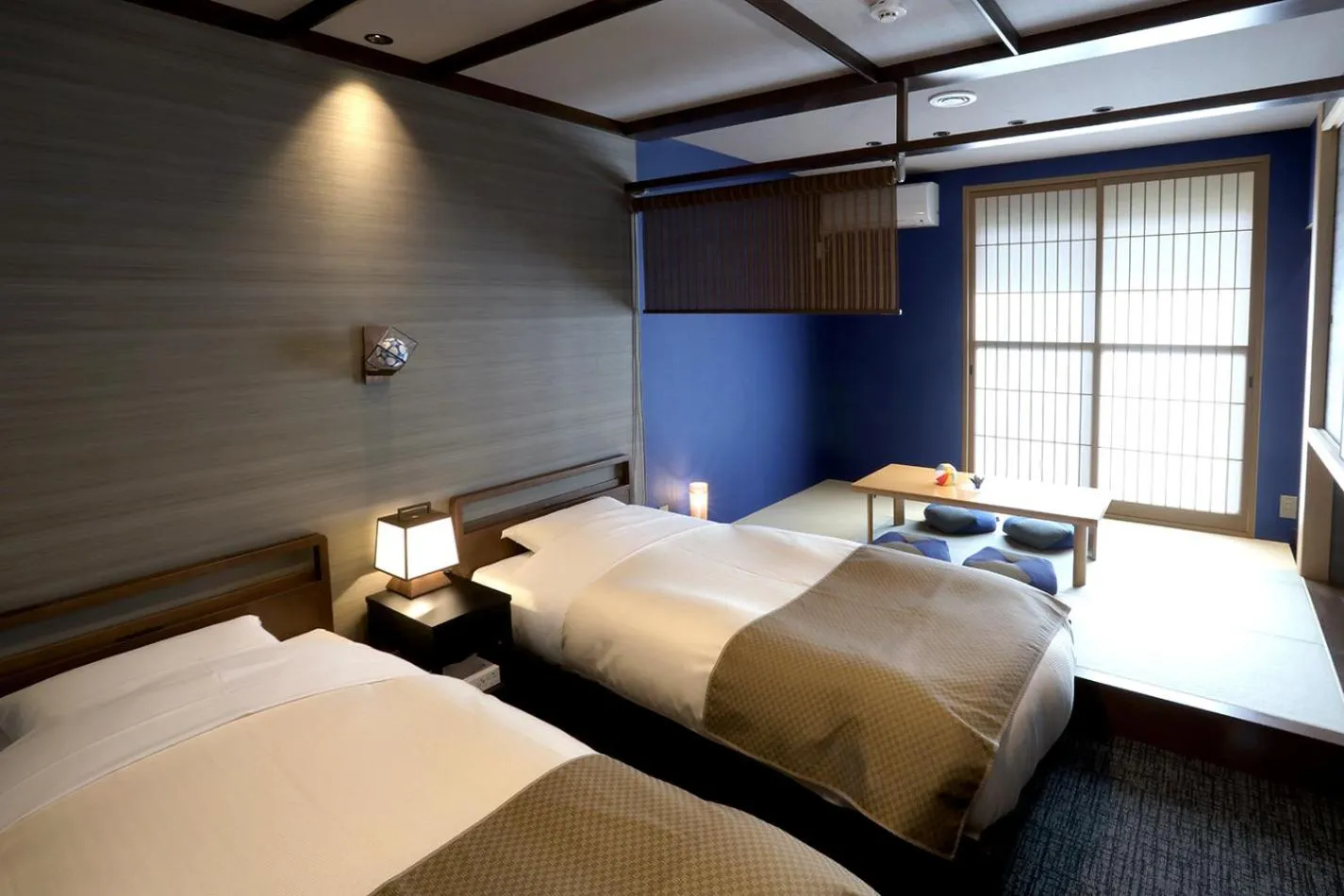 Bedroom, Bed in Hanaakari