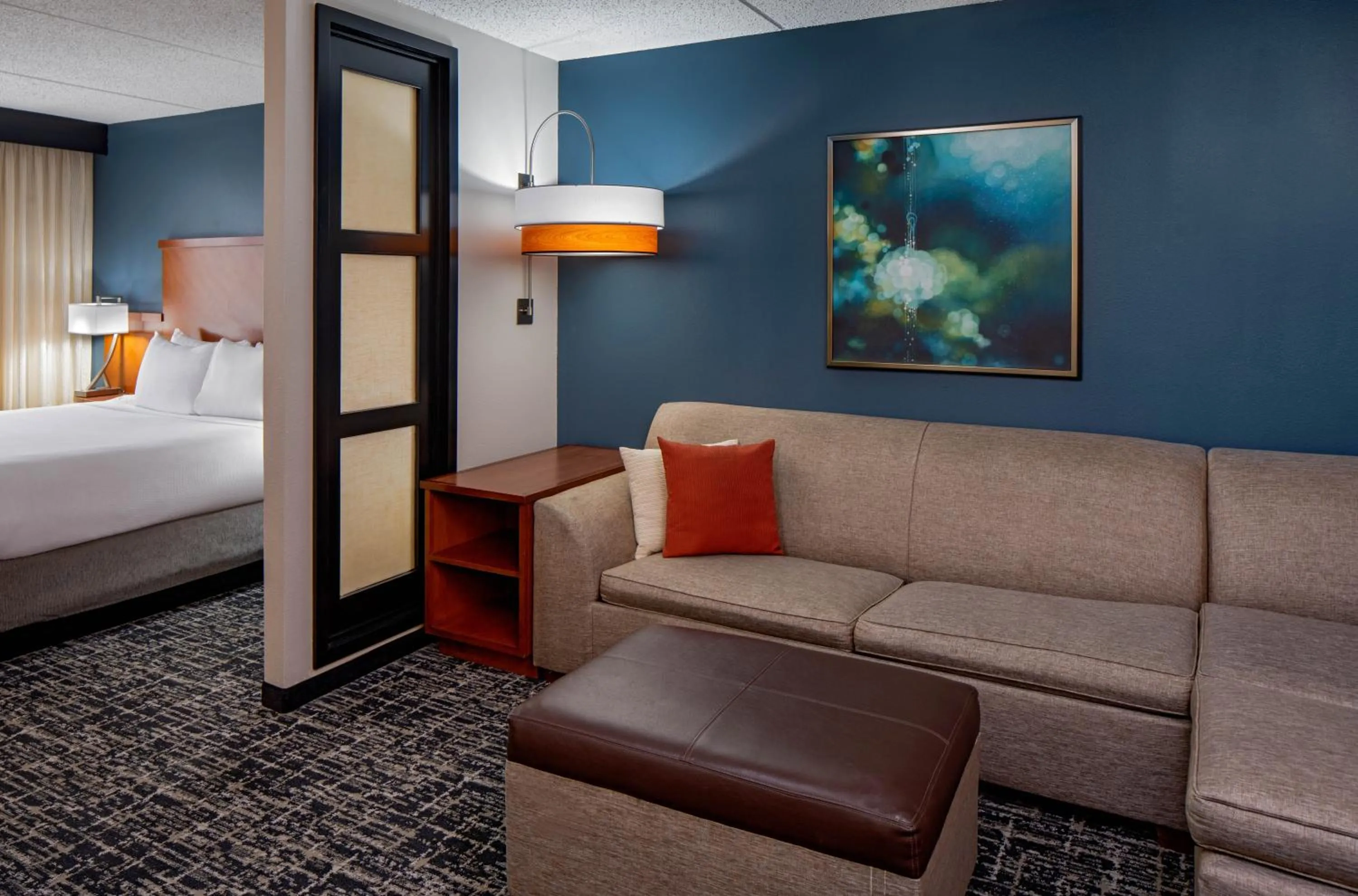 Bed in Hyatt Place Fair Lawn Paramus