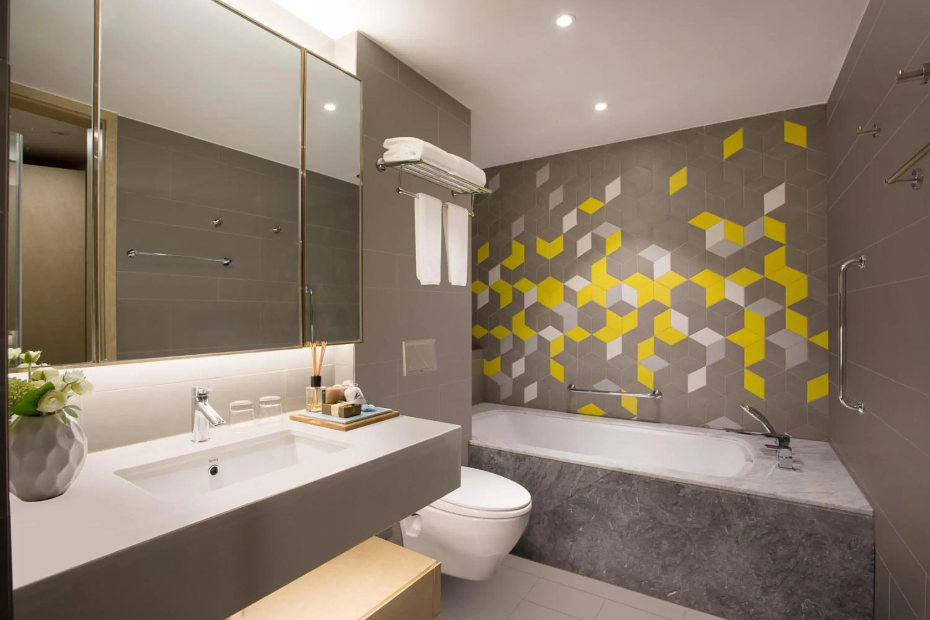 Bathroom in Citadines Keqiao Shaoxing Bathroom in Citadines Keqiao Shaoxing