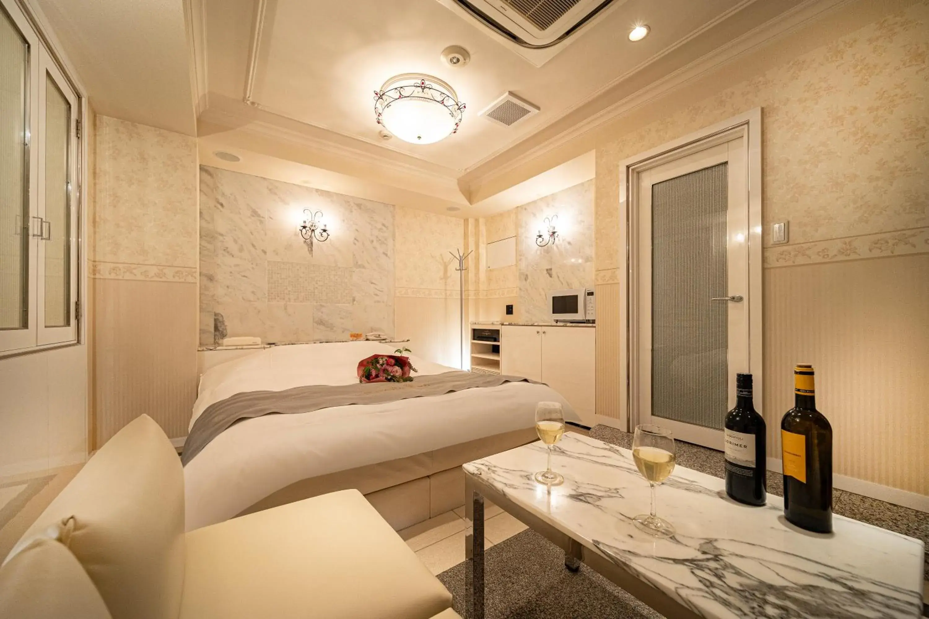 Photo of the whole room, Bed in Lucky Sun Photo of the whole room, Bed in Lucky Sun