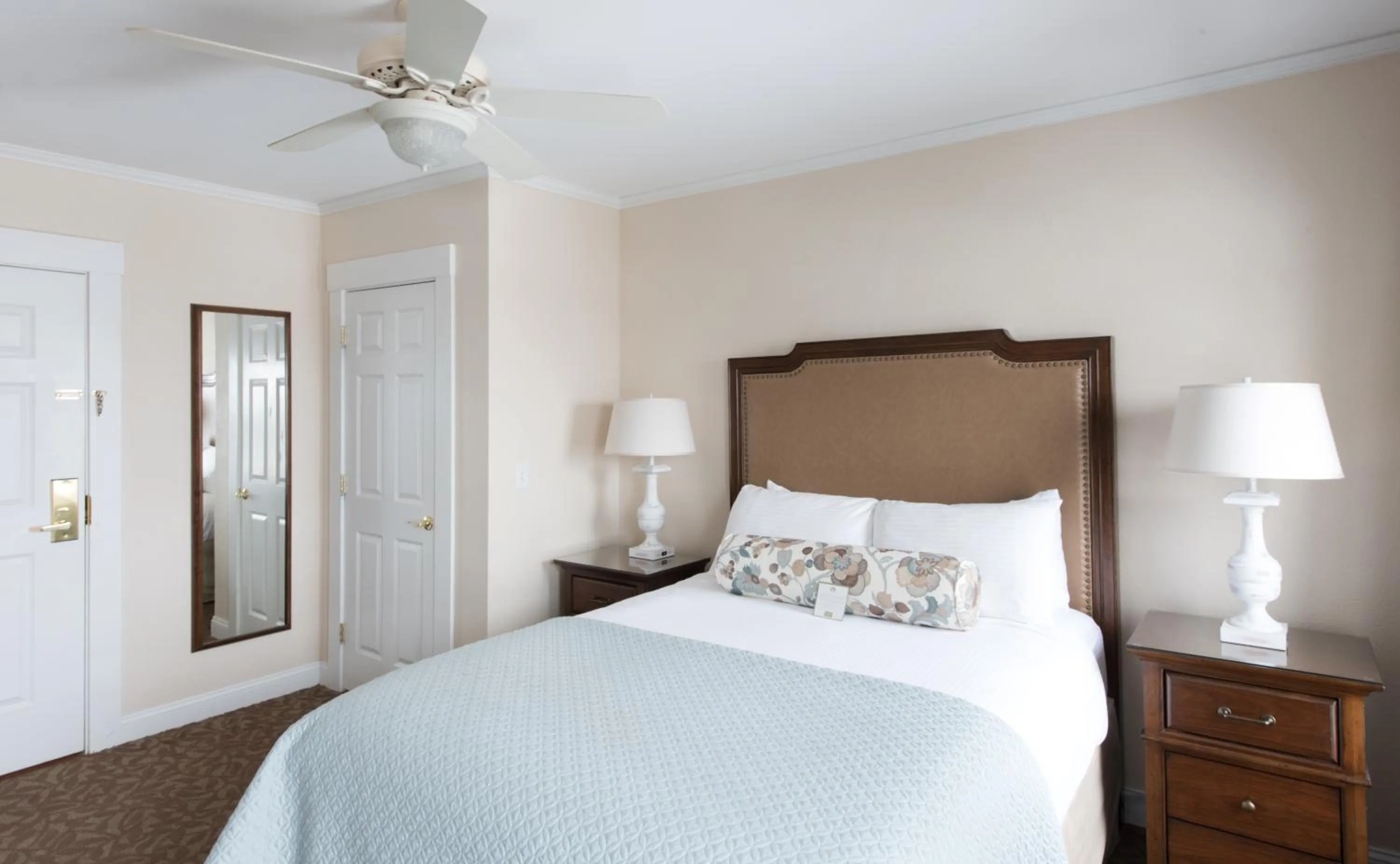 Bedroom, Bed in Mountain View Grand Resort & Spa