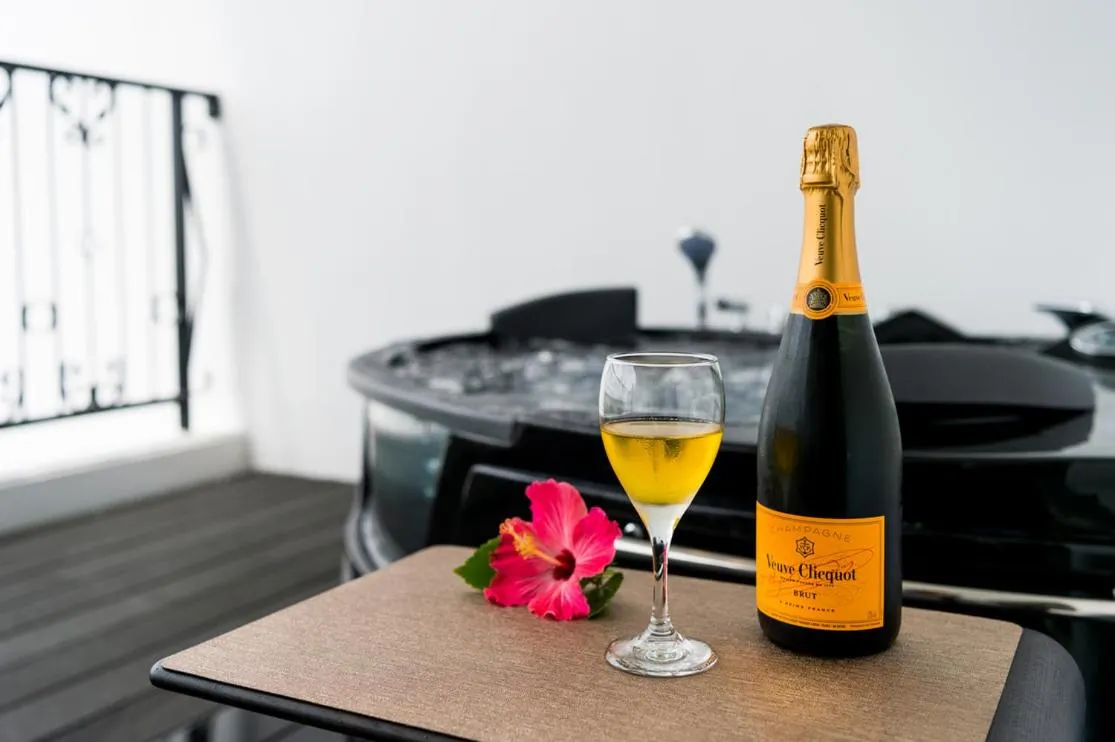 Hot Tub in Jacuzzi Terrace Okinawa IMS