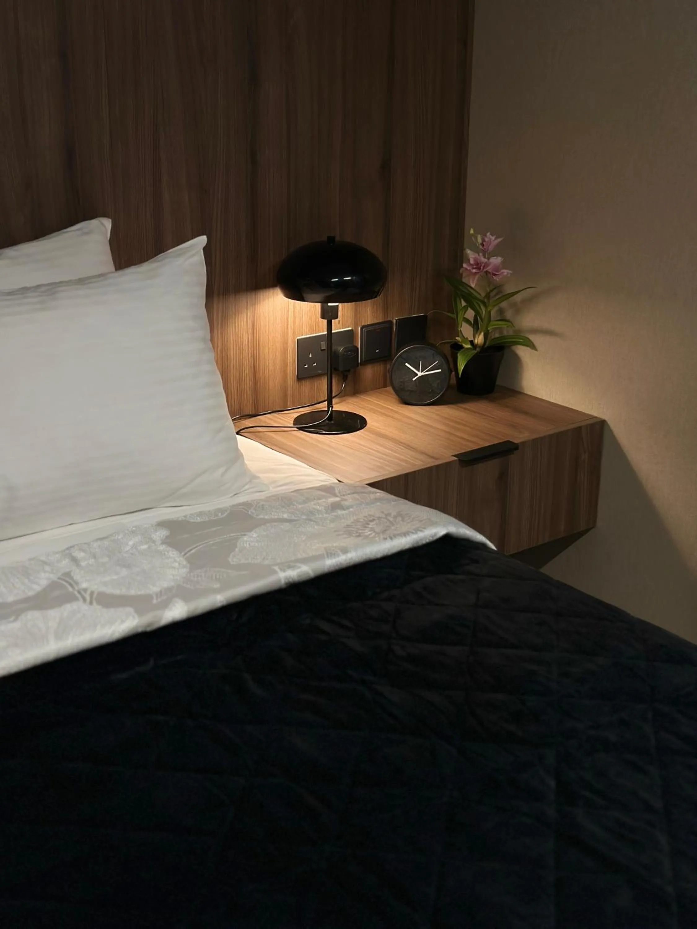 Bed in Levante Holiday Apartments