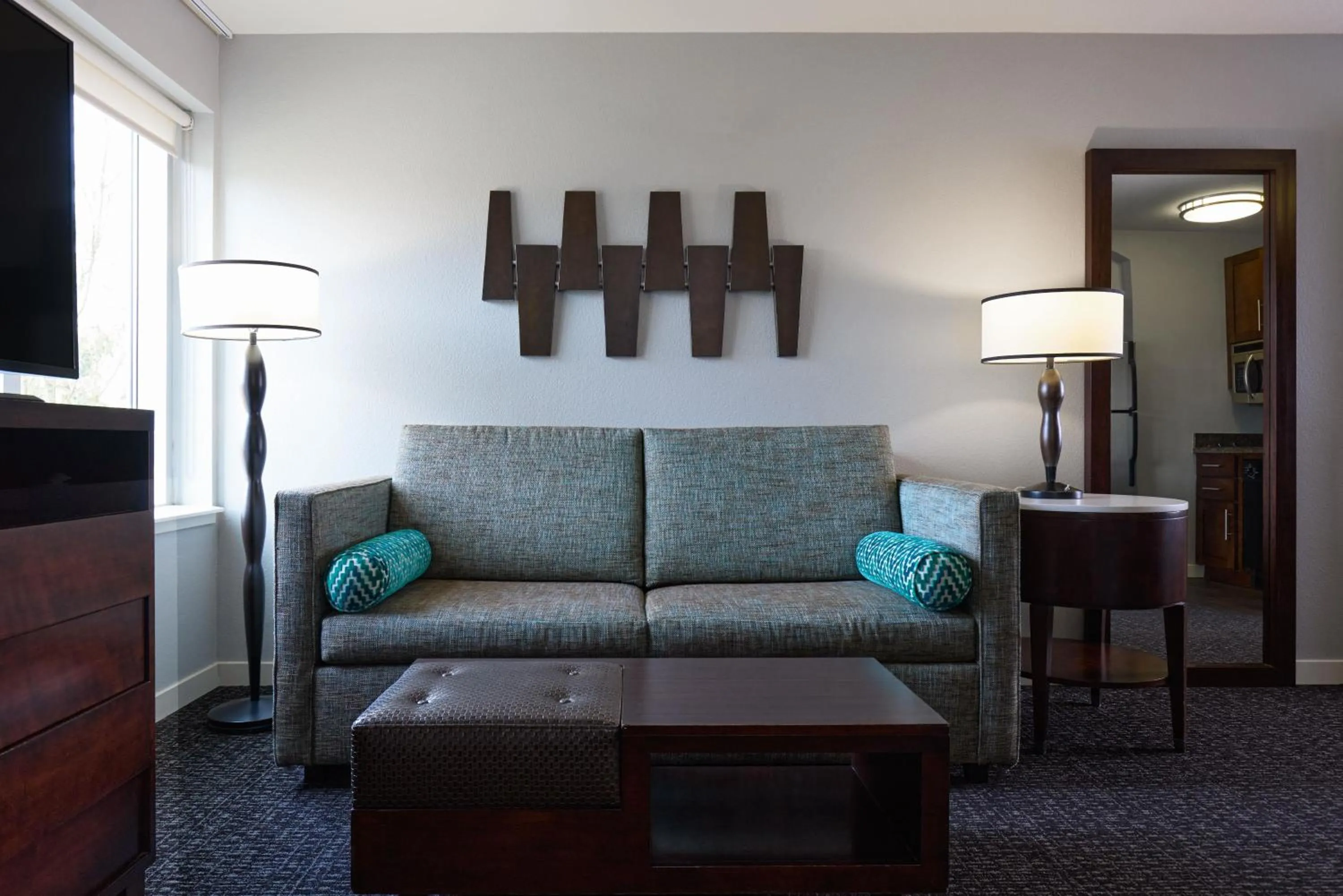 Photo of the whole room in Hyatt House Seattle/Redmond