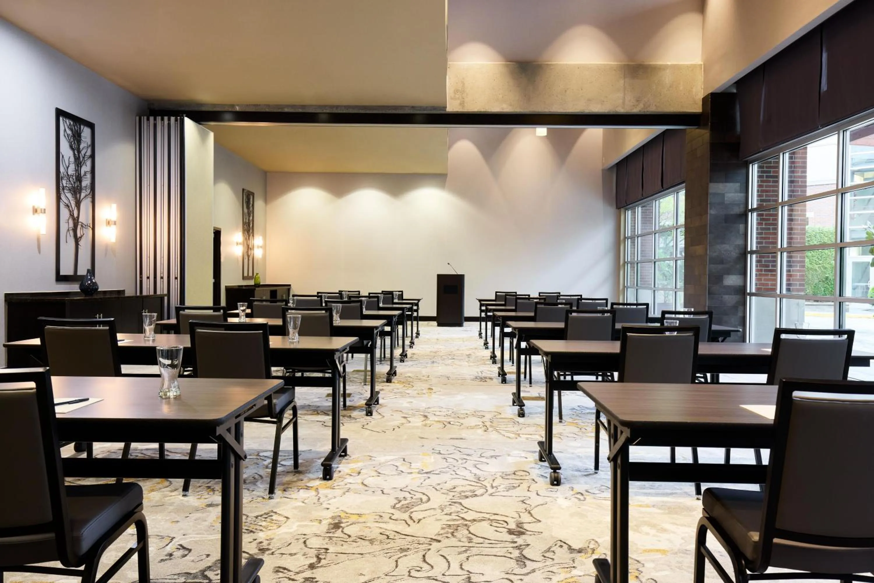 Meeting/conference room in Hyatt House Seattle/Redmond