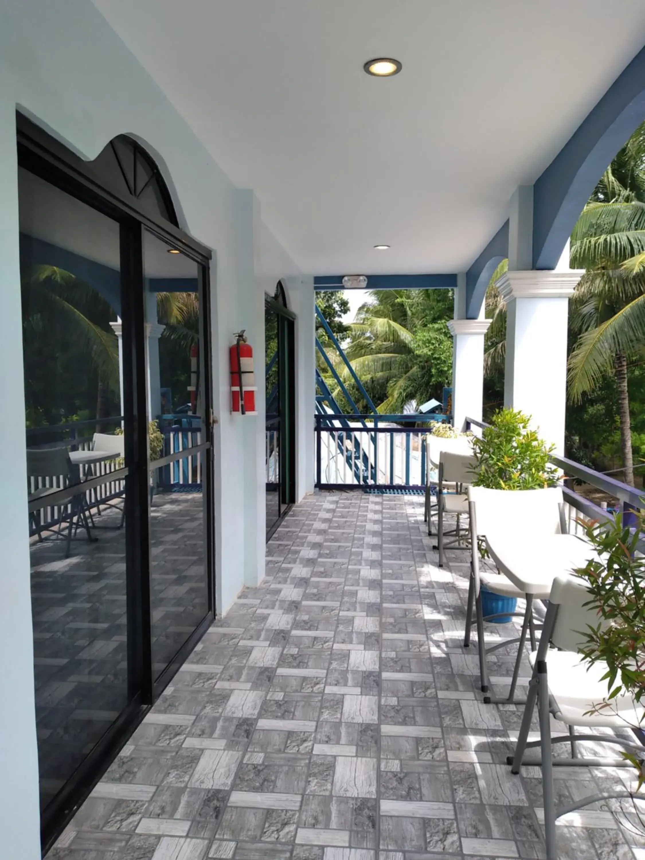 Deluxe Double Room - single occupancy in Azulea Lodging House Oslob Deluxe Double Room - single occupancy in Azulea Lodging House Oslob