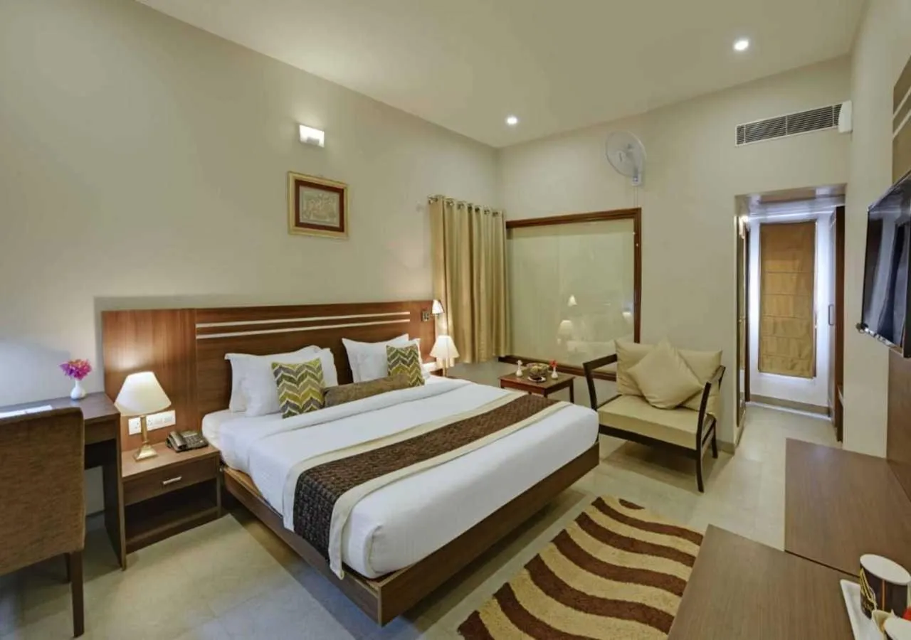 Bedroom, Bed in The Maharana Bagh by Trulyy