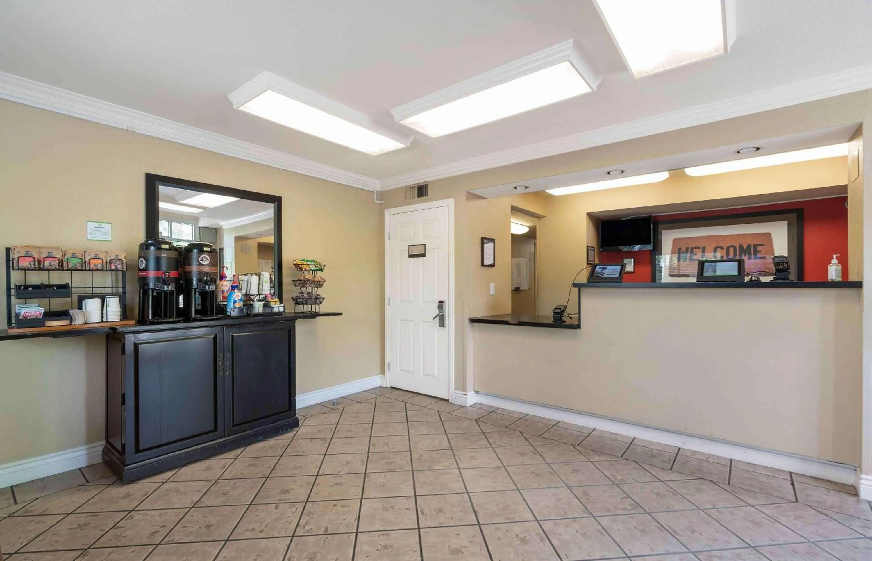 Lobby or reception in Extended Stay America Suites - Sacramento - South Natomas