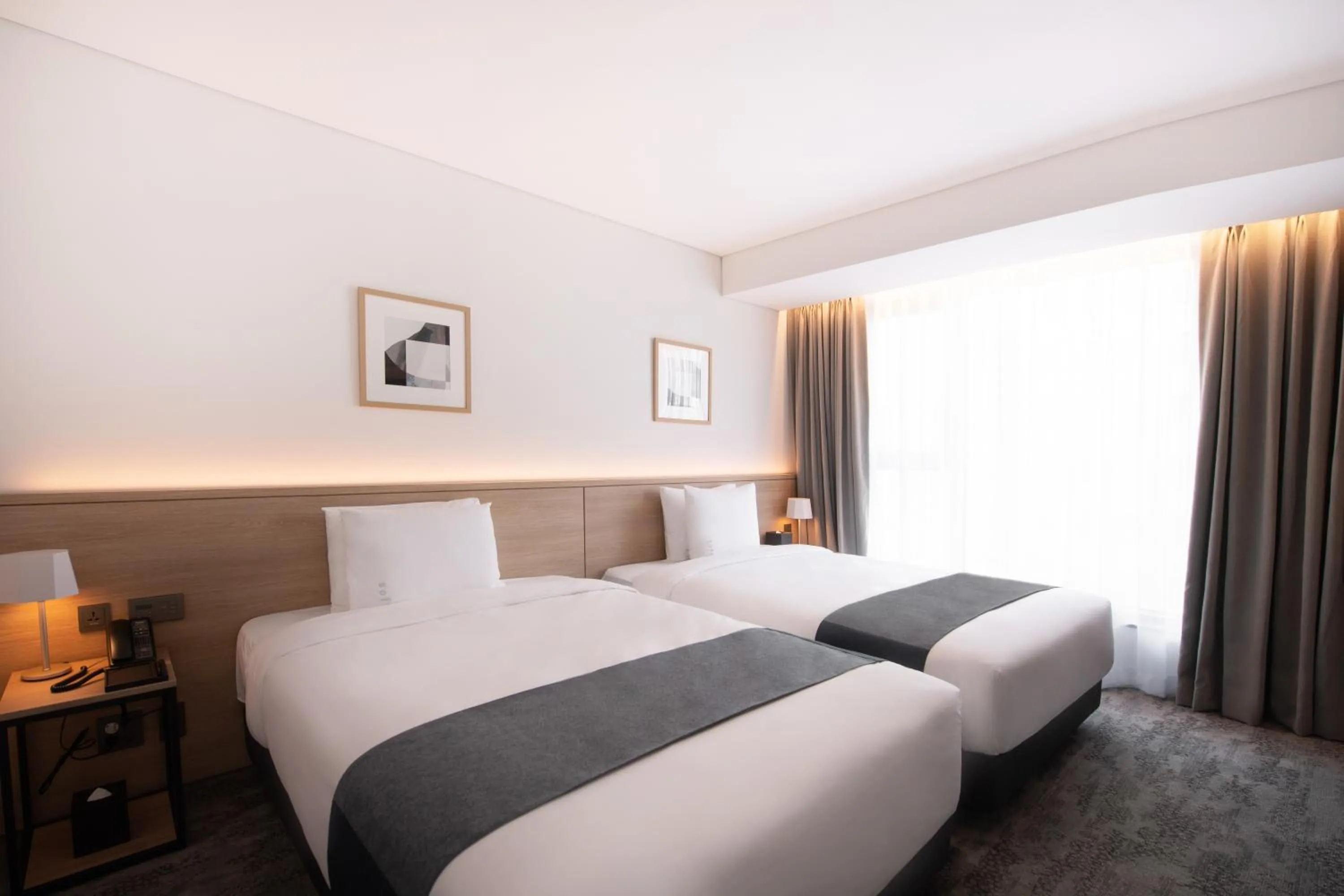 Bedroom, Bed in Orakai Daehakro Hotel, BW Signature Collection