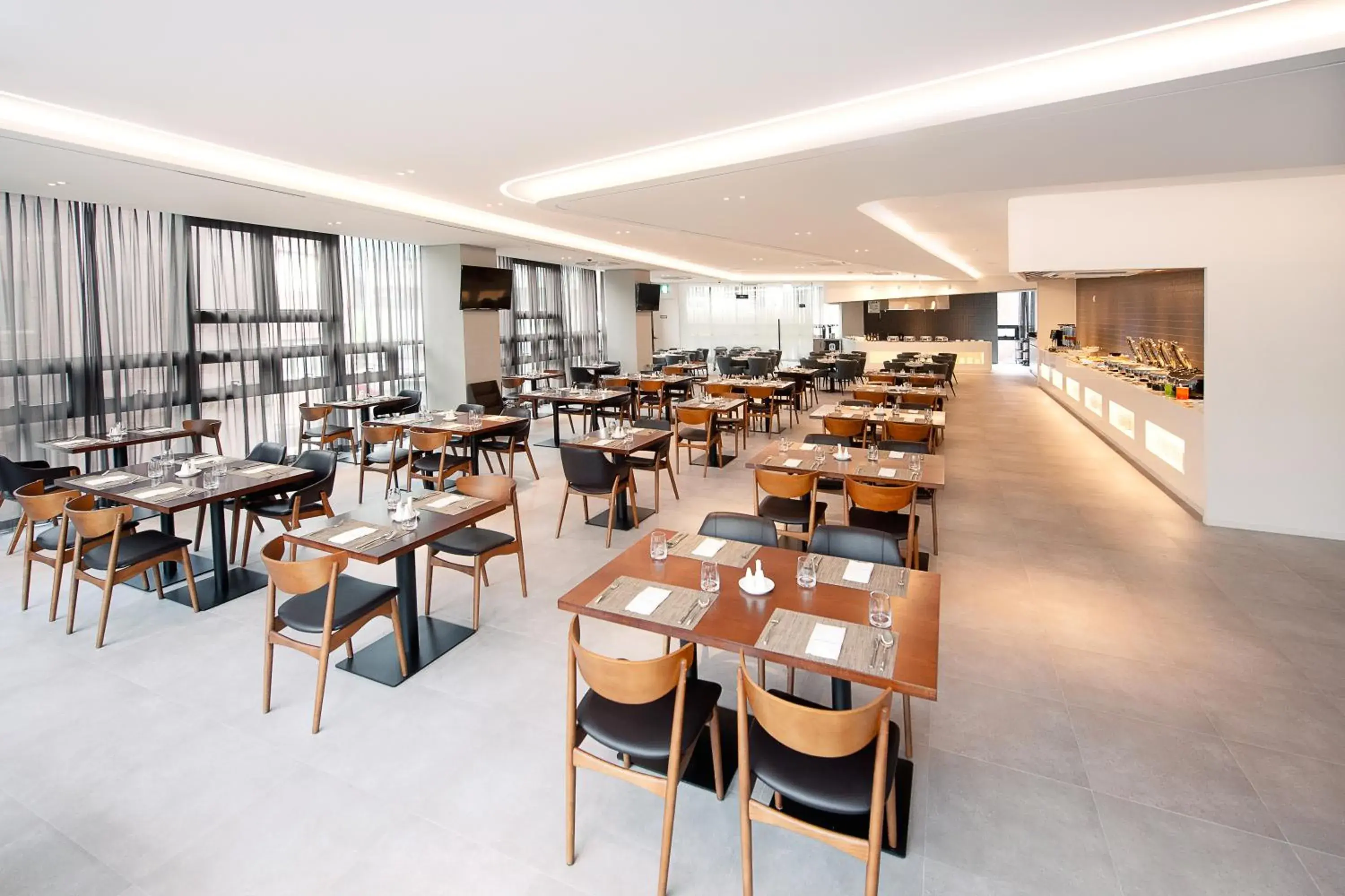 Restaurant/places to eat in Orakai Daehakro Hotel, BW Signature Collection Restaurant/places to eat in Orakai Daehakro Hotel, BW Signature Collection