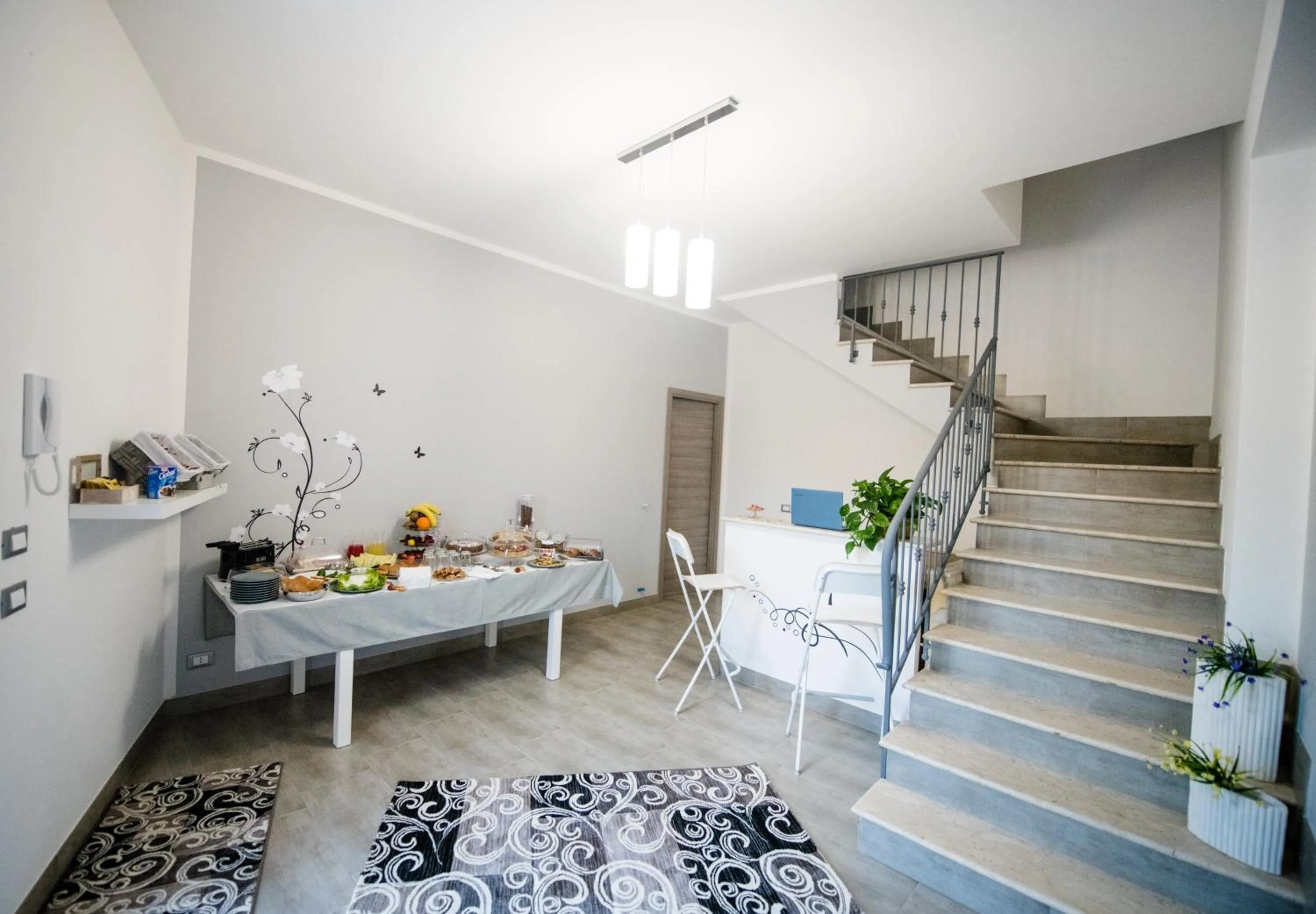 Breakfast in Dove sorge il sole