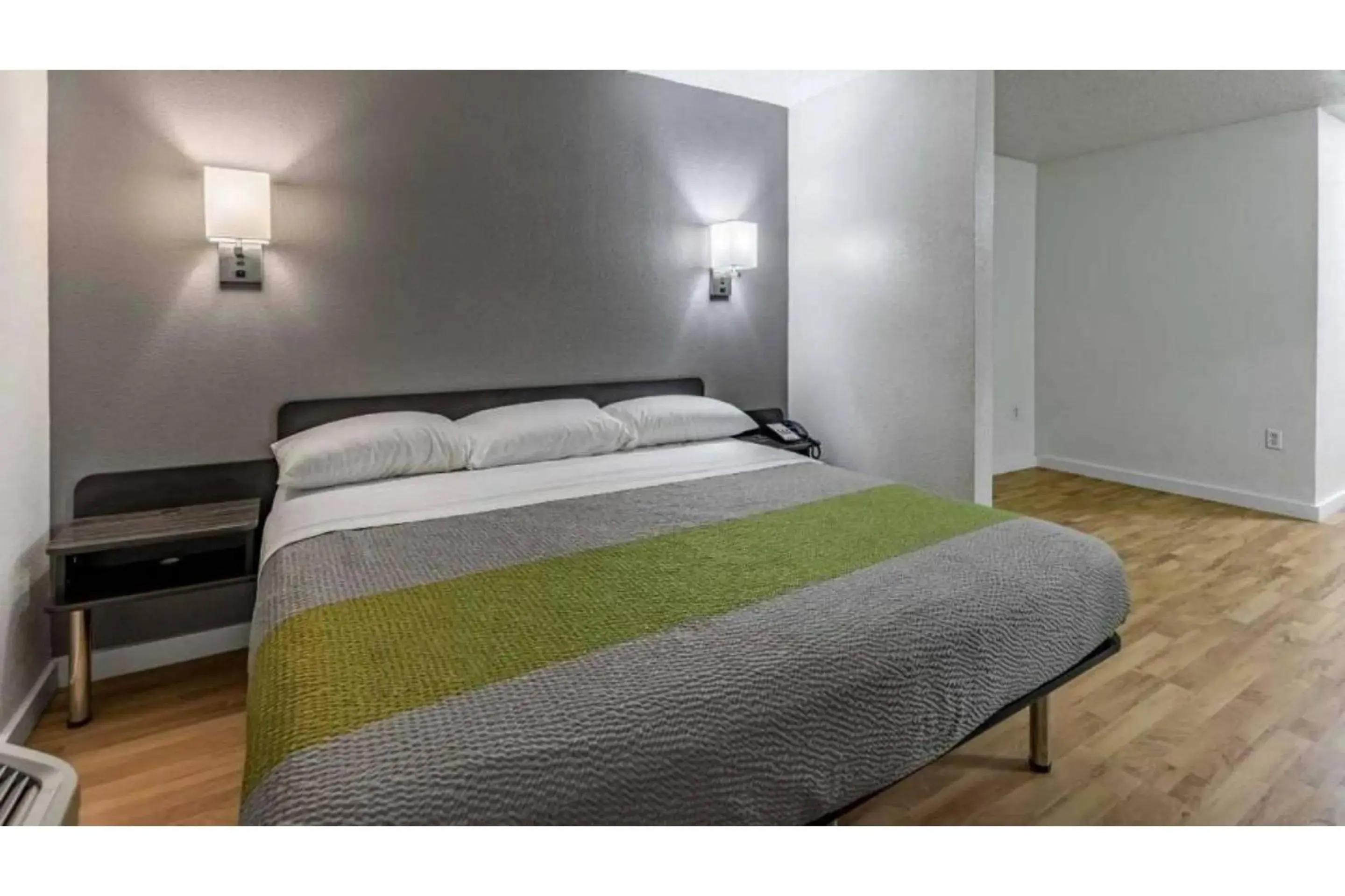 Bedroom, Bed in Studio 6-Dallas, TX Bedroom, Bed in Studio 6-Dallas, TX