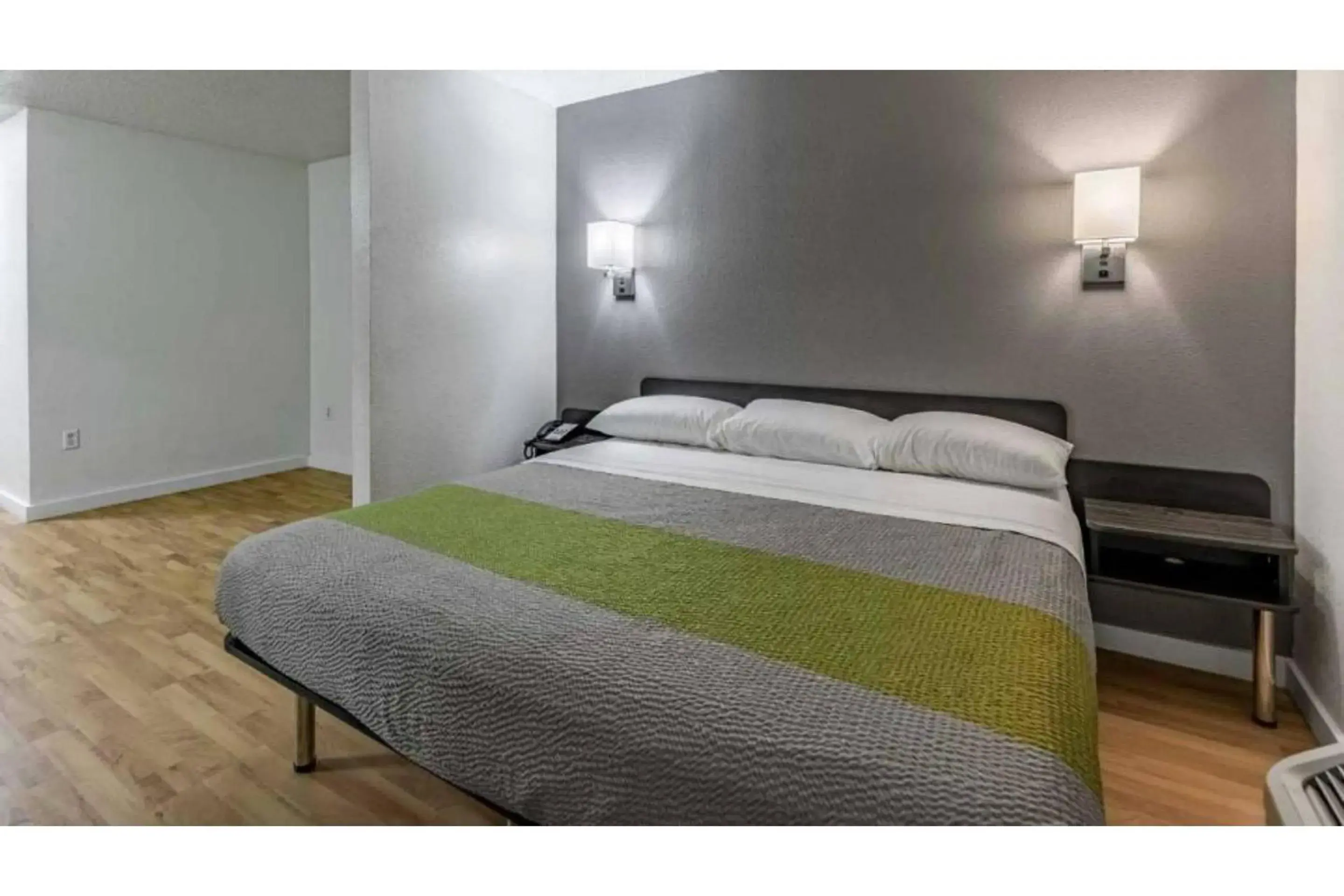 Bedroom, Bed in Studio 6-Dallas, TX Bedroom, Bed in Studio 6-Dallas, TX