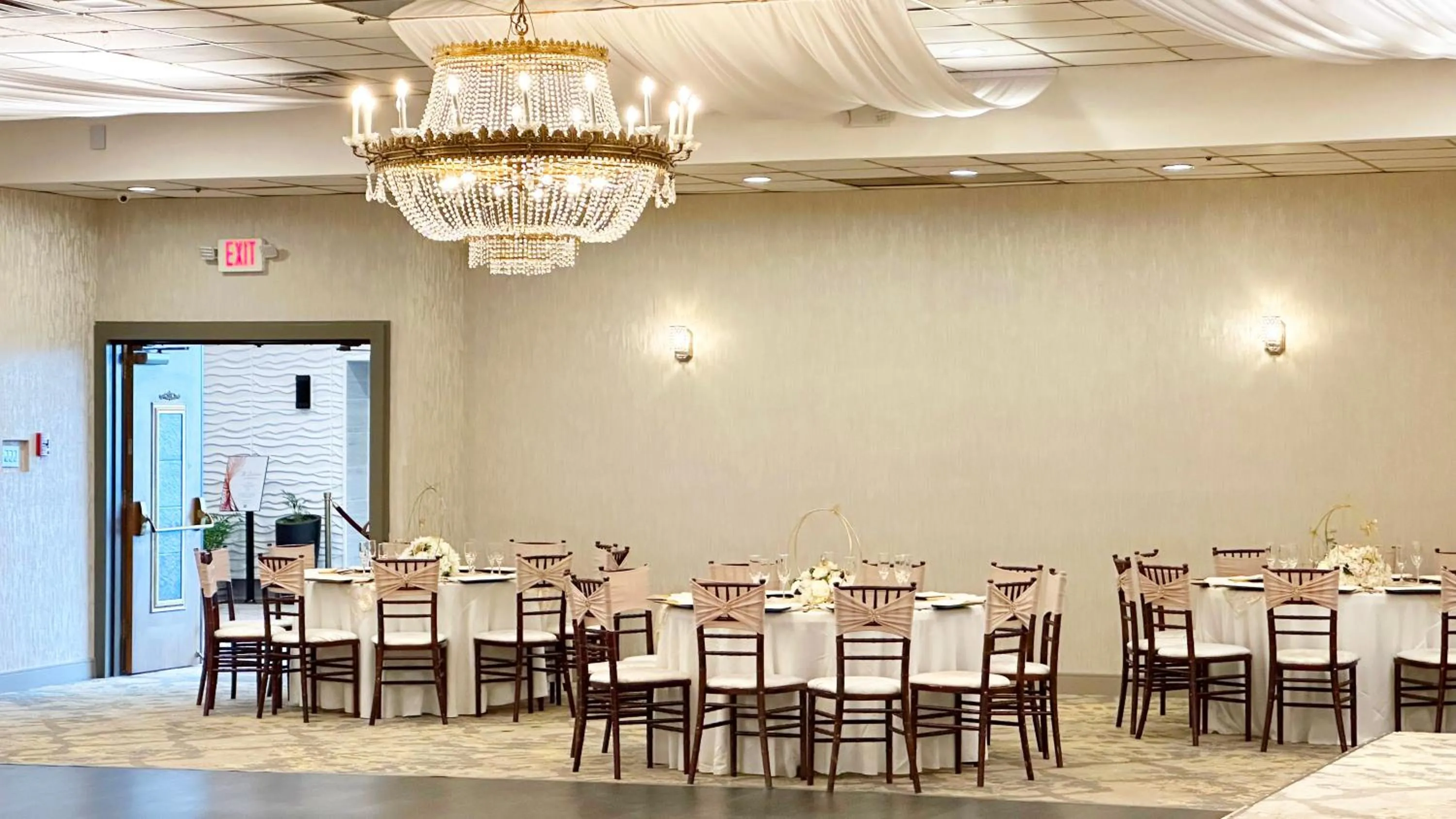 Banquet/Function facilities in Lincoln Hotel Monterey Park Los Angeles