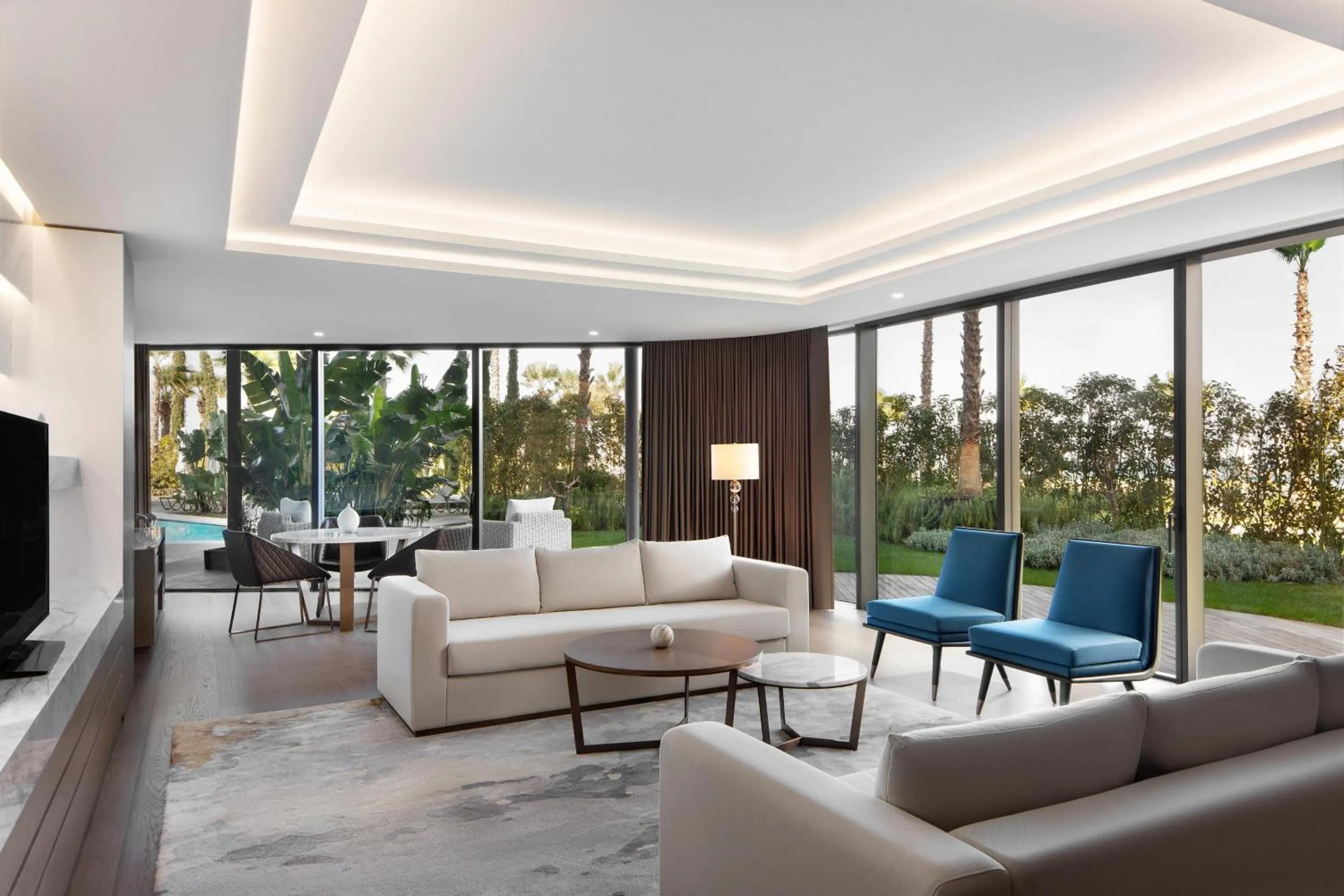 Living room in Reges, a Luxury Collection Resort & Spa, Cesme