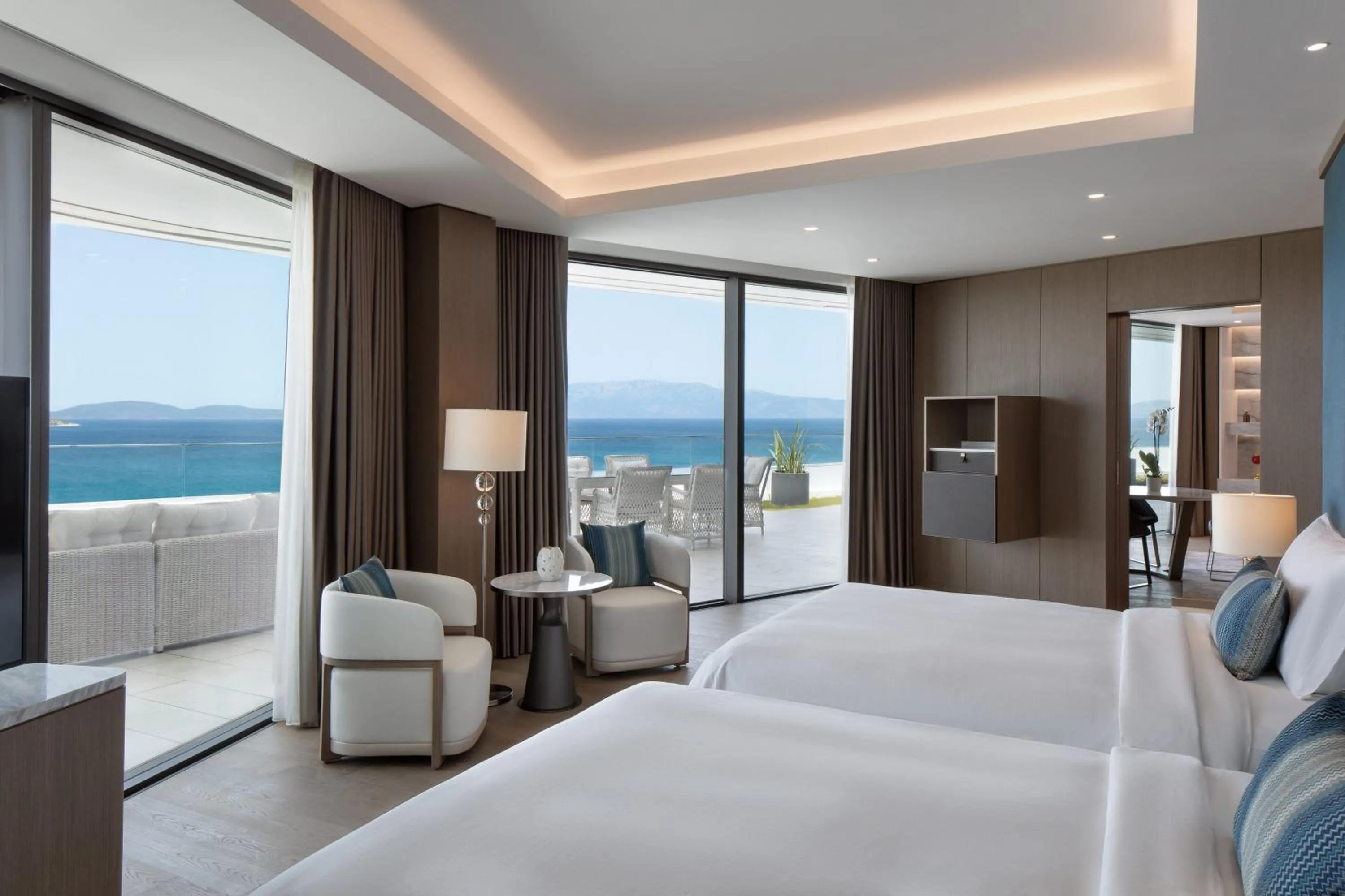 Bedroom in Reges, a Luxury Collection Resort & Spa, Cesme