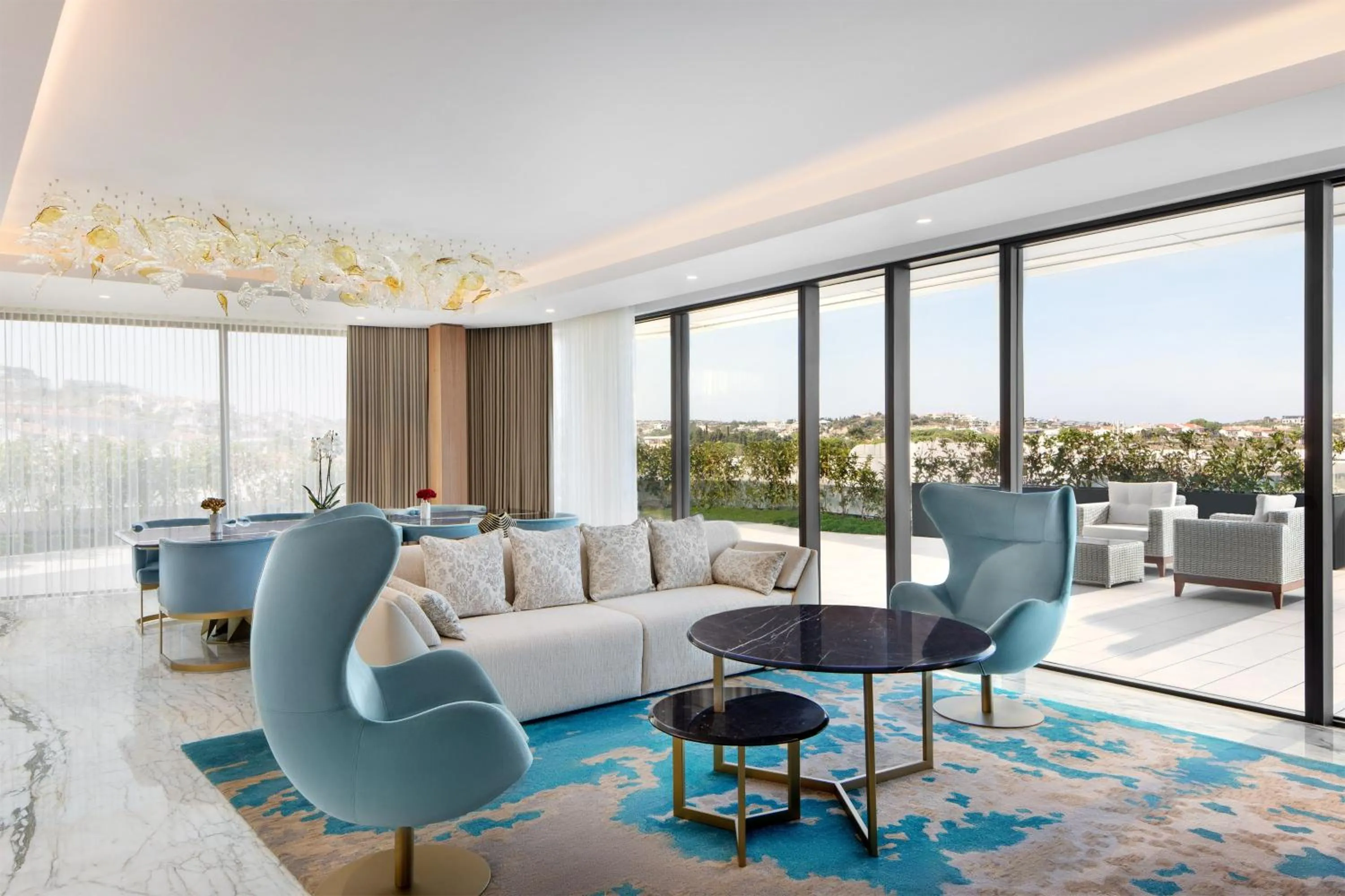 Living room in Reges, a Luxury Collection Resort & Spa, Cesme