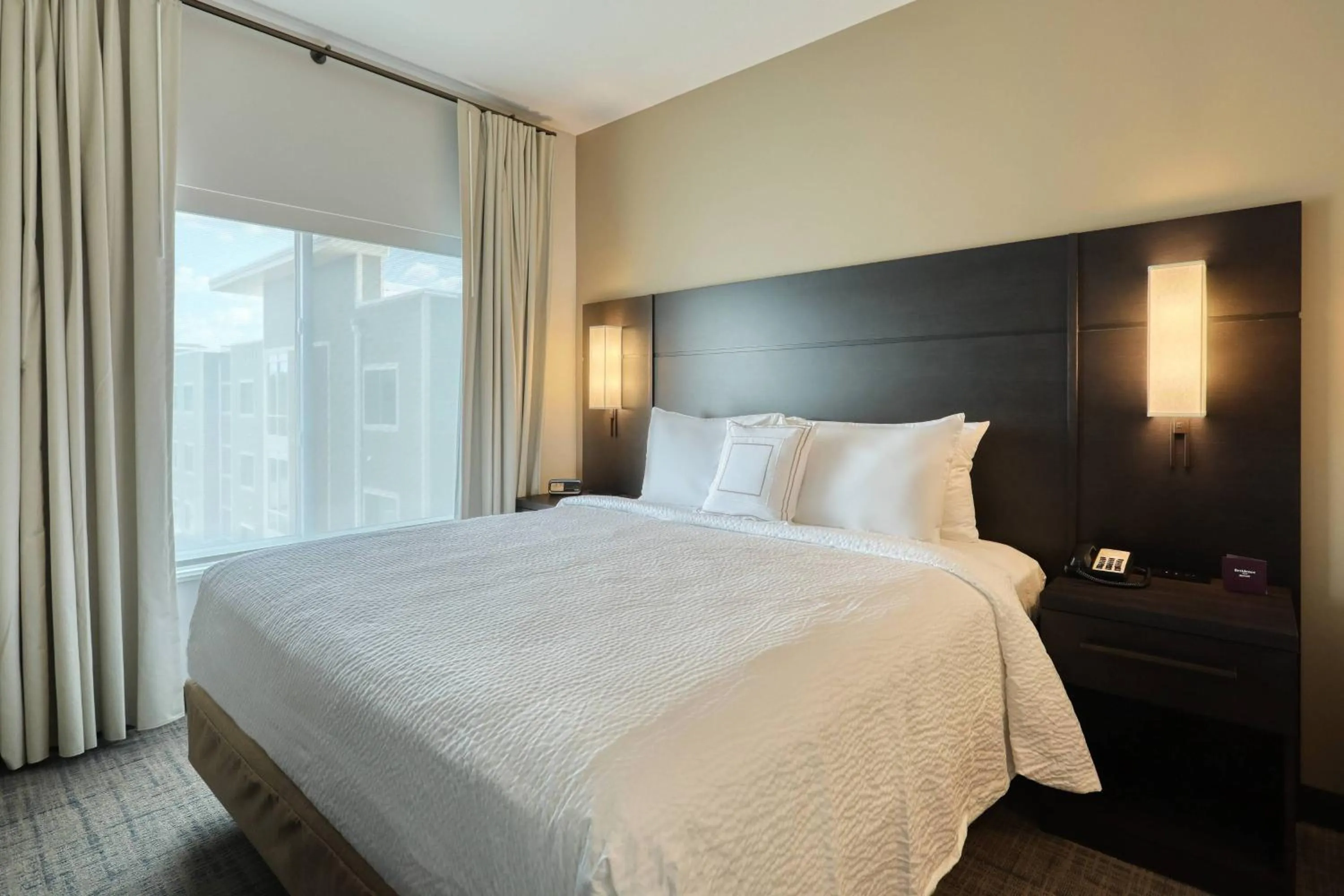 Bedroom, Bed in Residence Inn by Marriott Harrisburg North