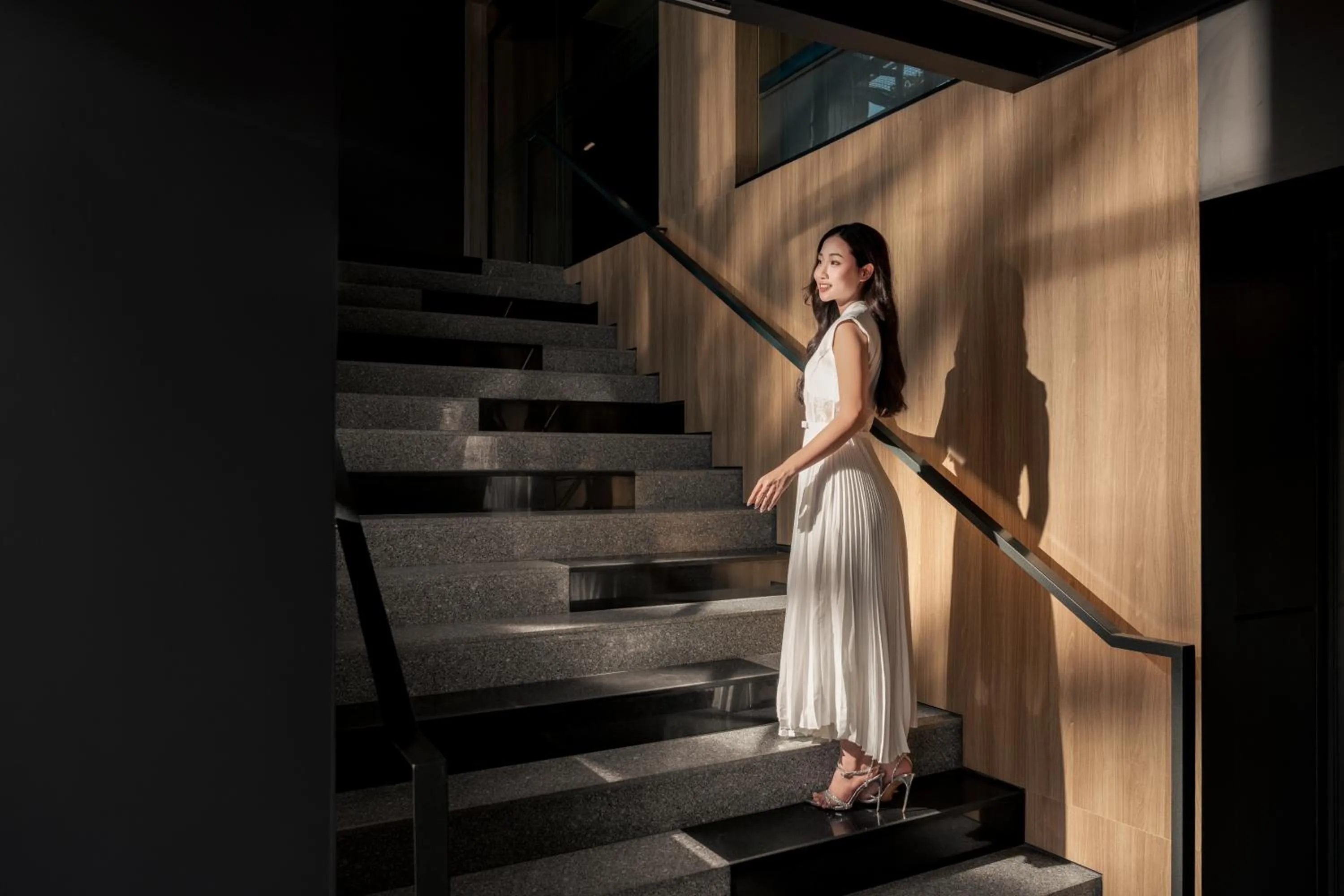 People in Rest Hotel & Apartment