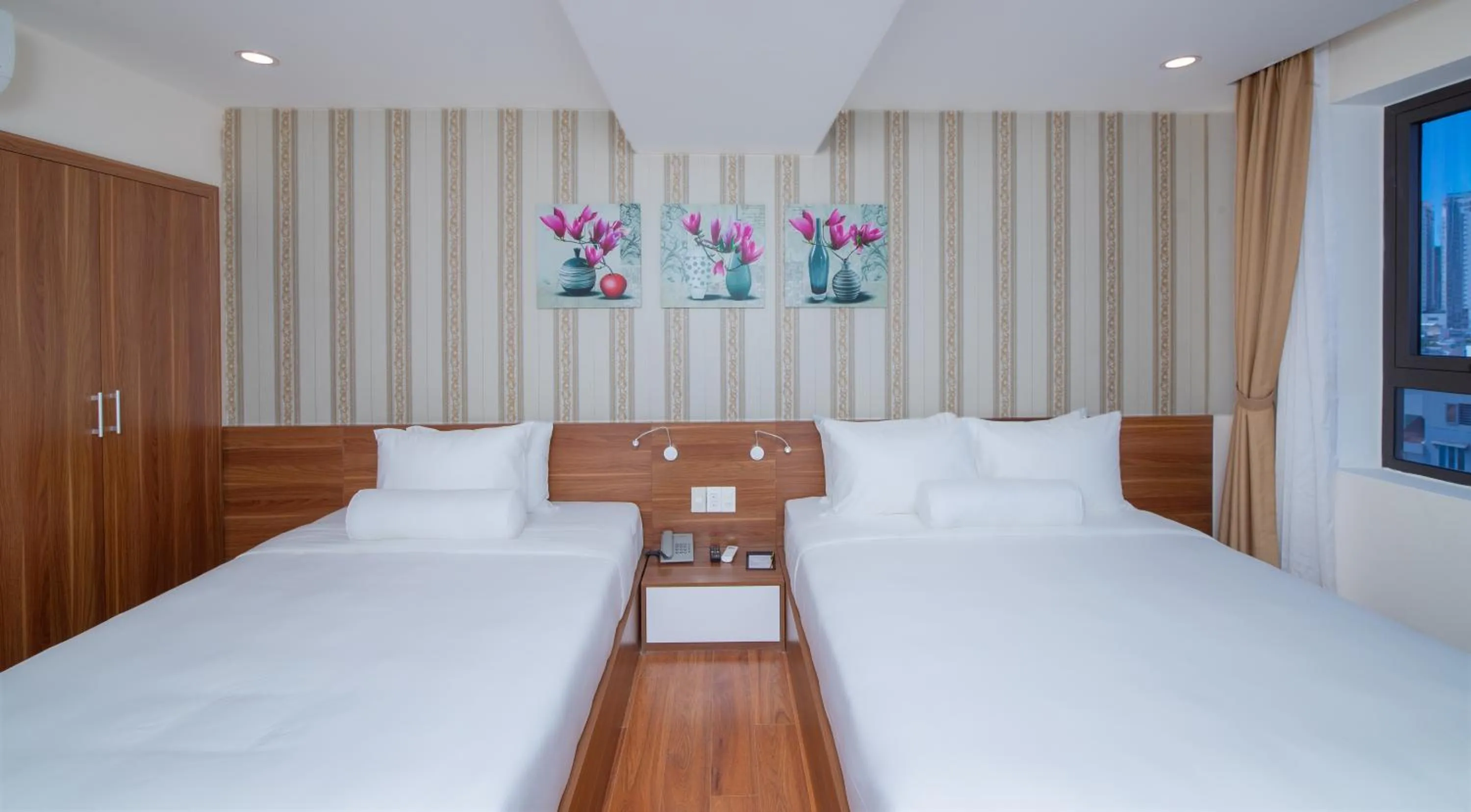 Bed in Rest Hotel & Apartment