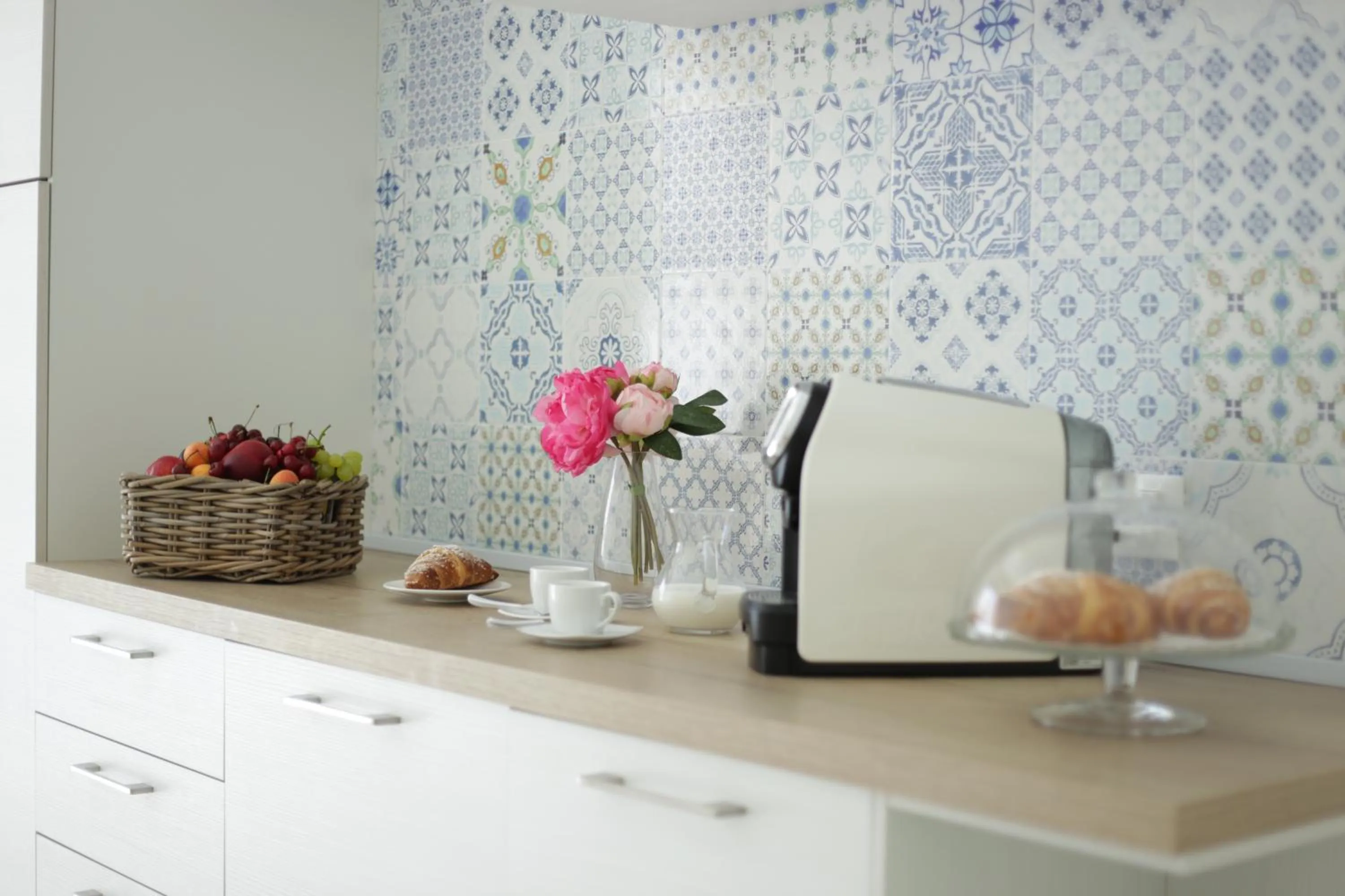 Coffee/tea facilities in Petra Solis by Jdvacanze