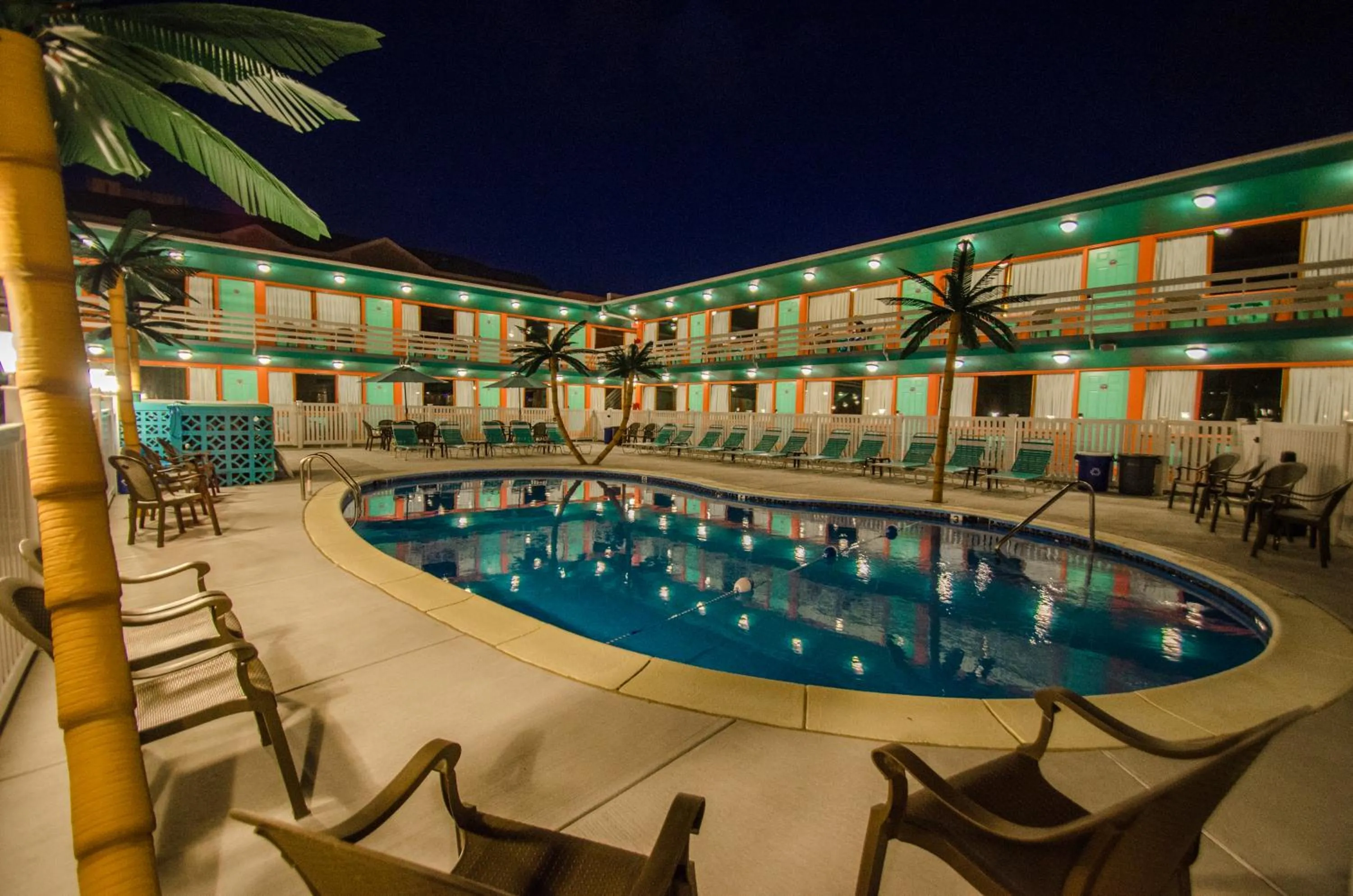 Dolphin Inn
