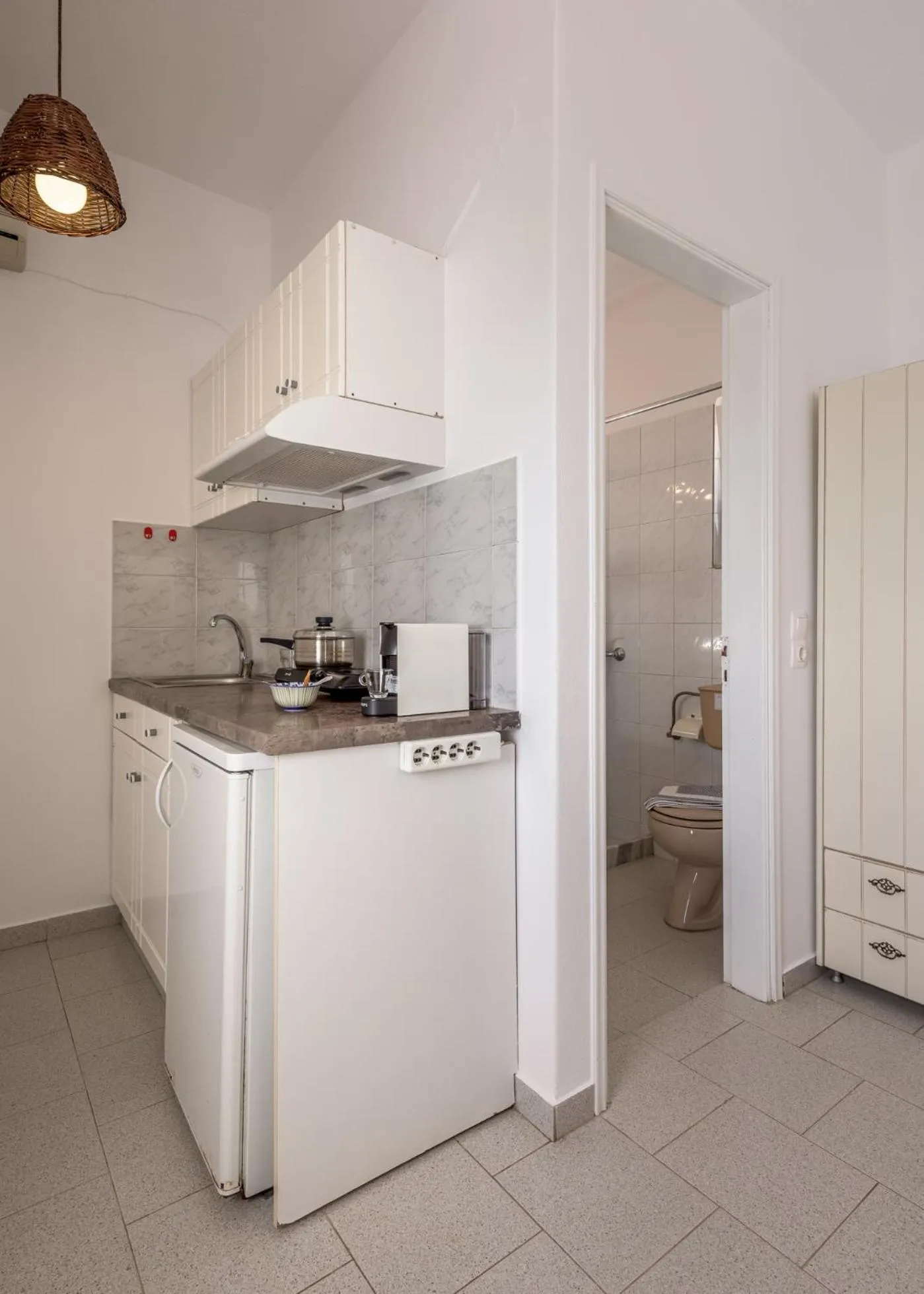 Giourgas Studios & Apartments