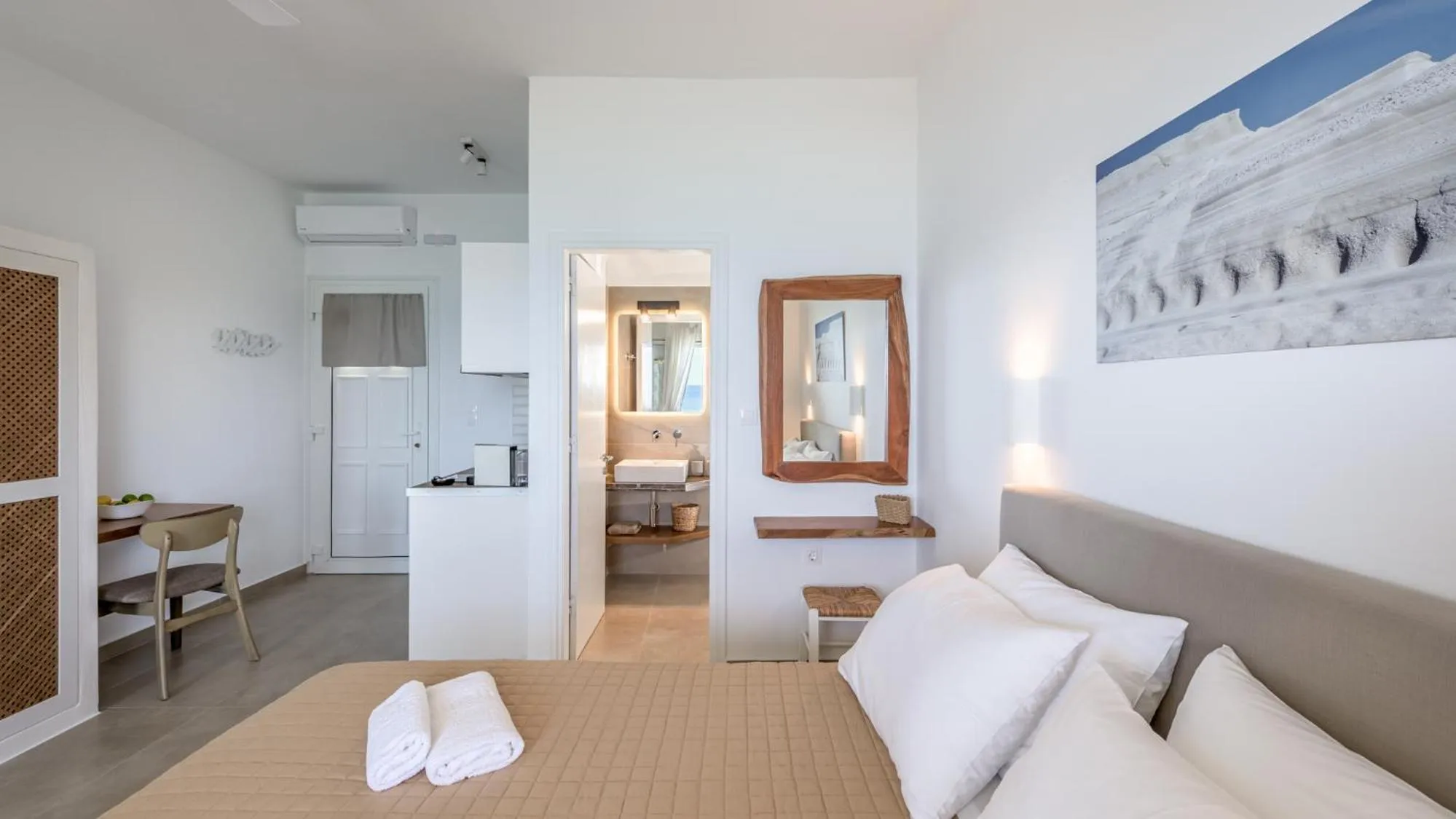 Bed in Giourgas Studios & Apartments