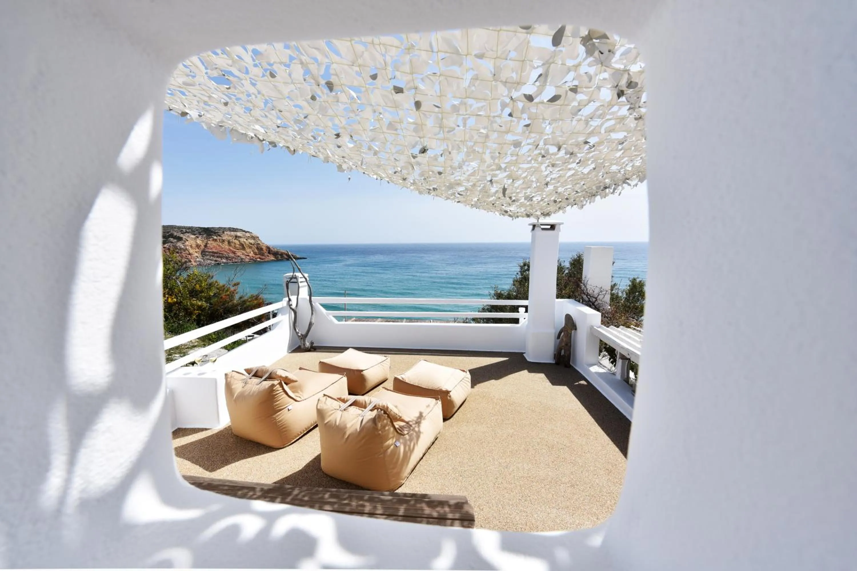 Giourgas Studios & Apartments