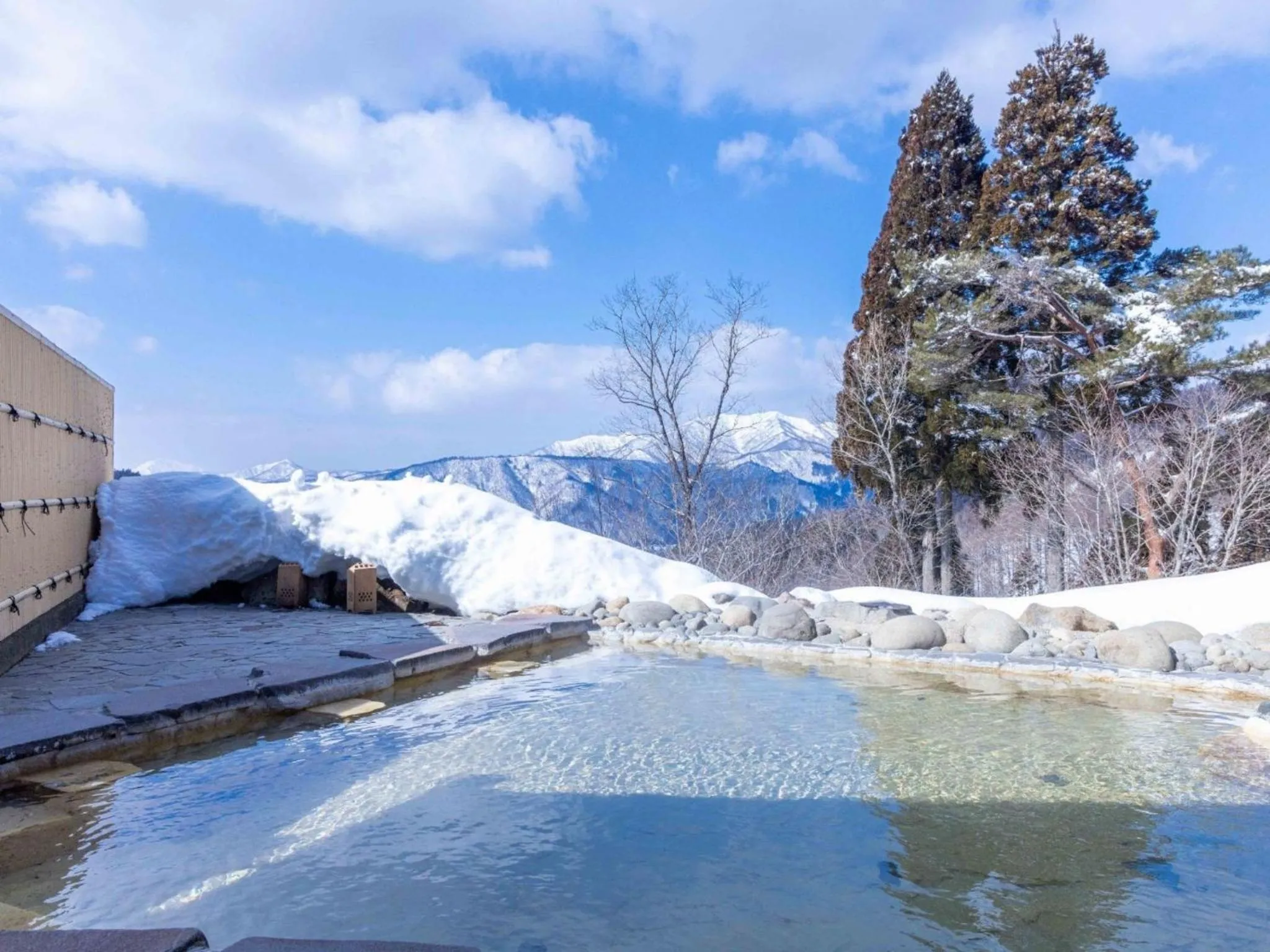 Open Air Bath in Manten no Yado
