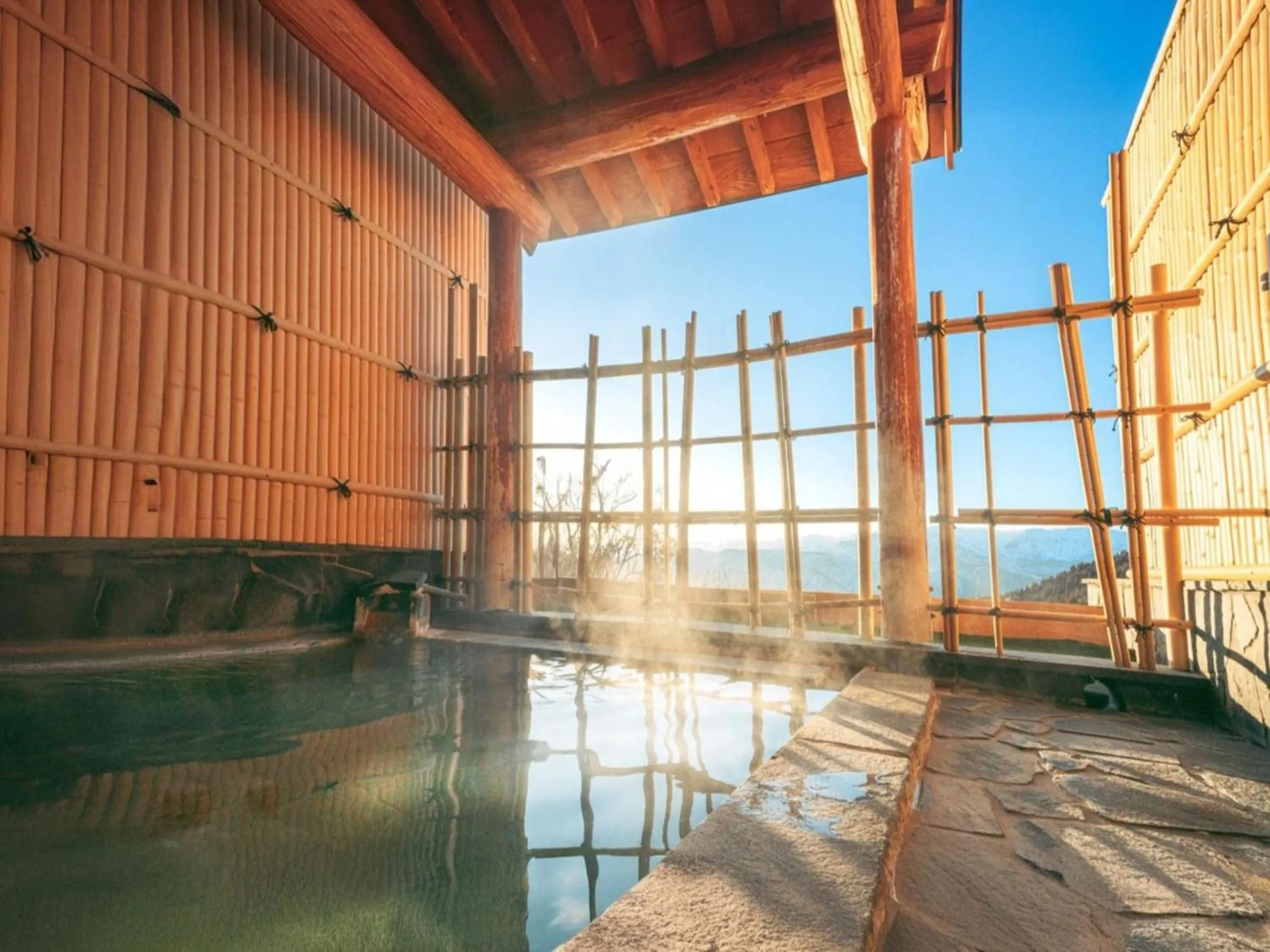 Open Air Bath in Manten no Yado