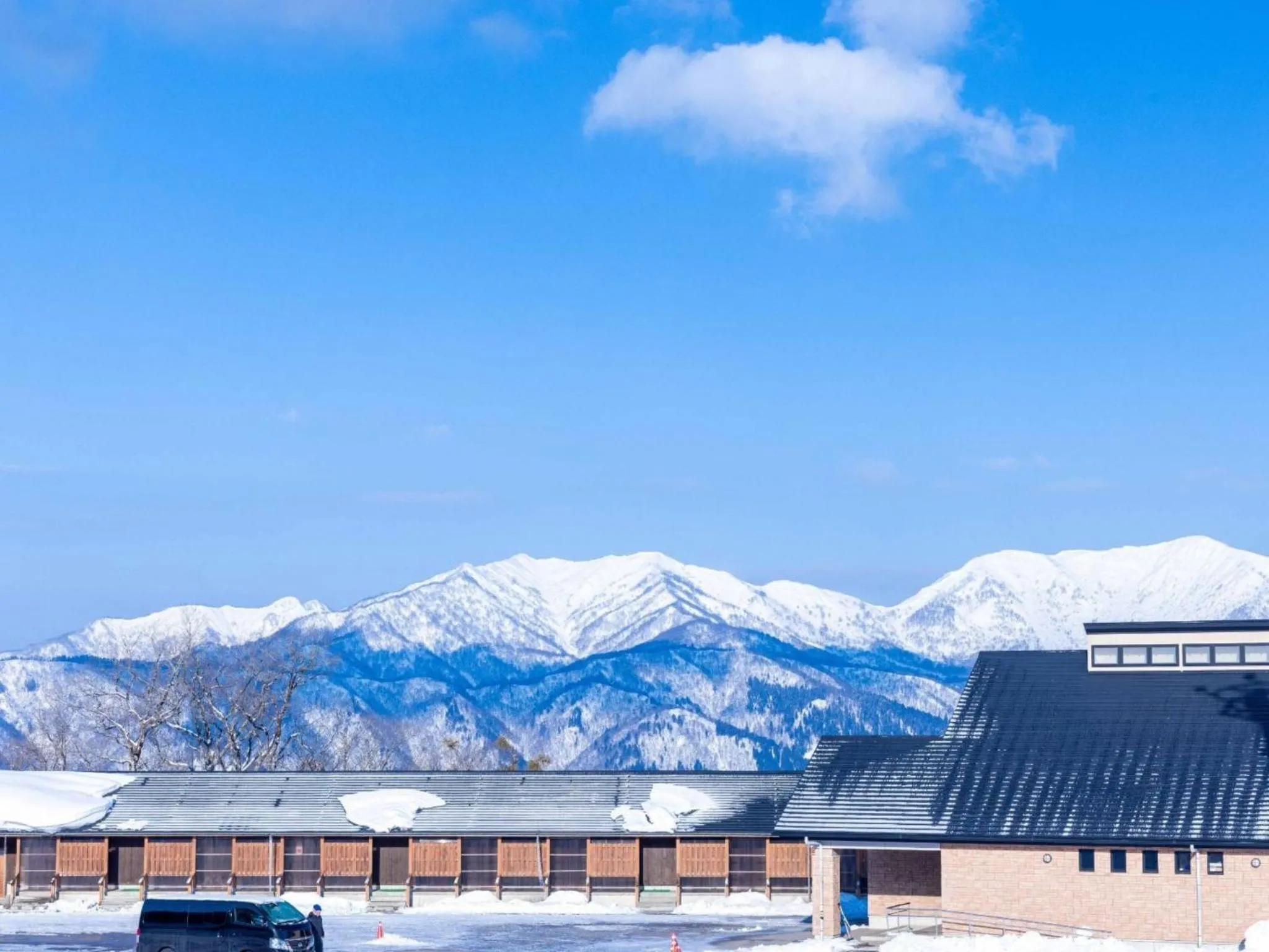 Property building in Manten no Yado